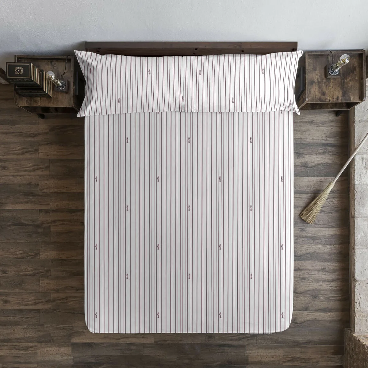 Drap housse harry potter blanc bordeaux gran lit 2 persones s980006768. Redéfinissez vos attentes shopping avec Diaytar