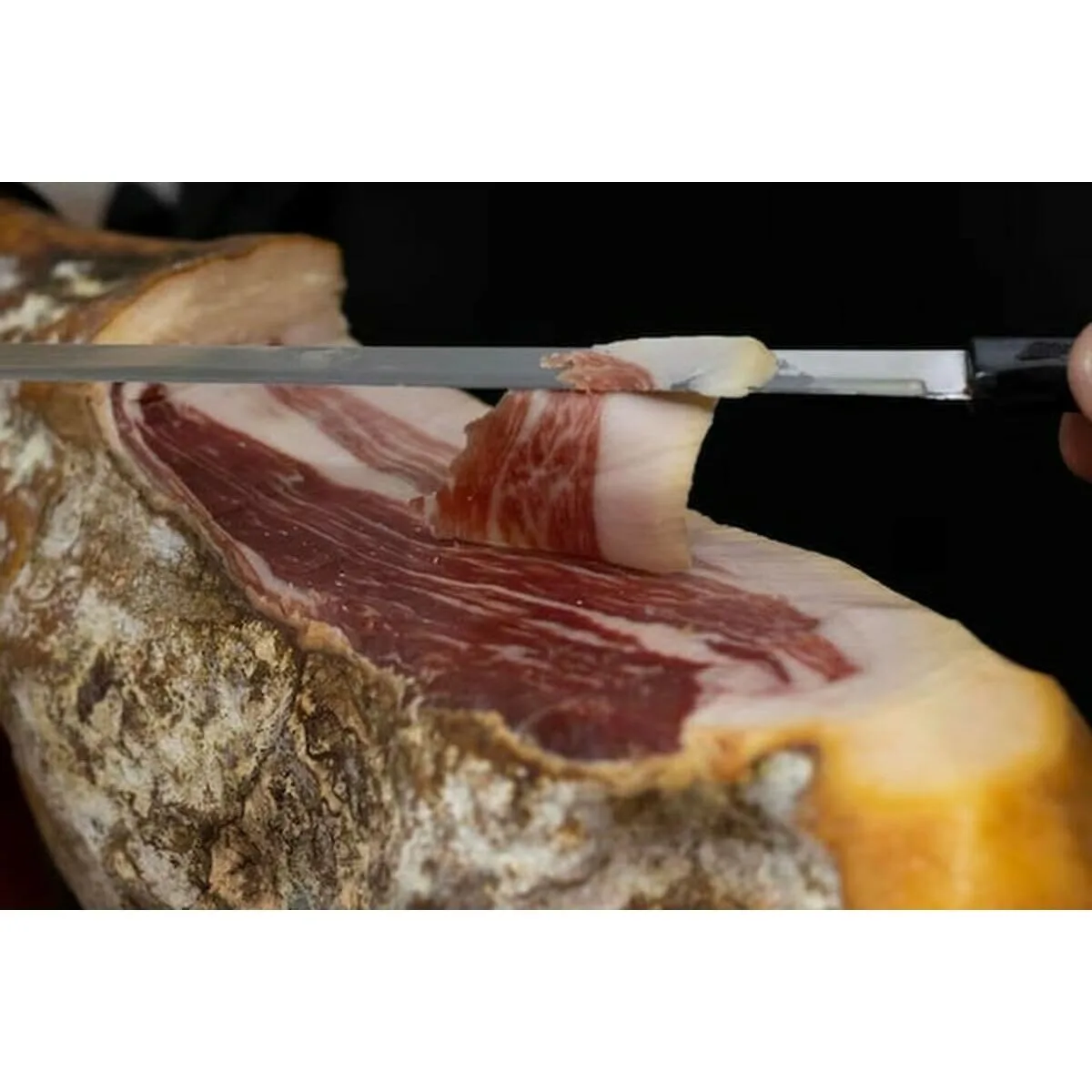 Jambon iberique cebo linaje negro 8 kg d060014597. Trouvez tout ce dont vous avez besoin sur Diaytar Sénégal