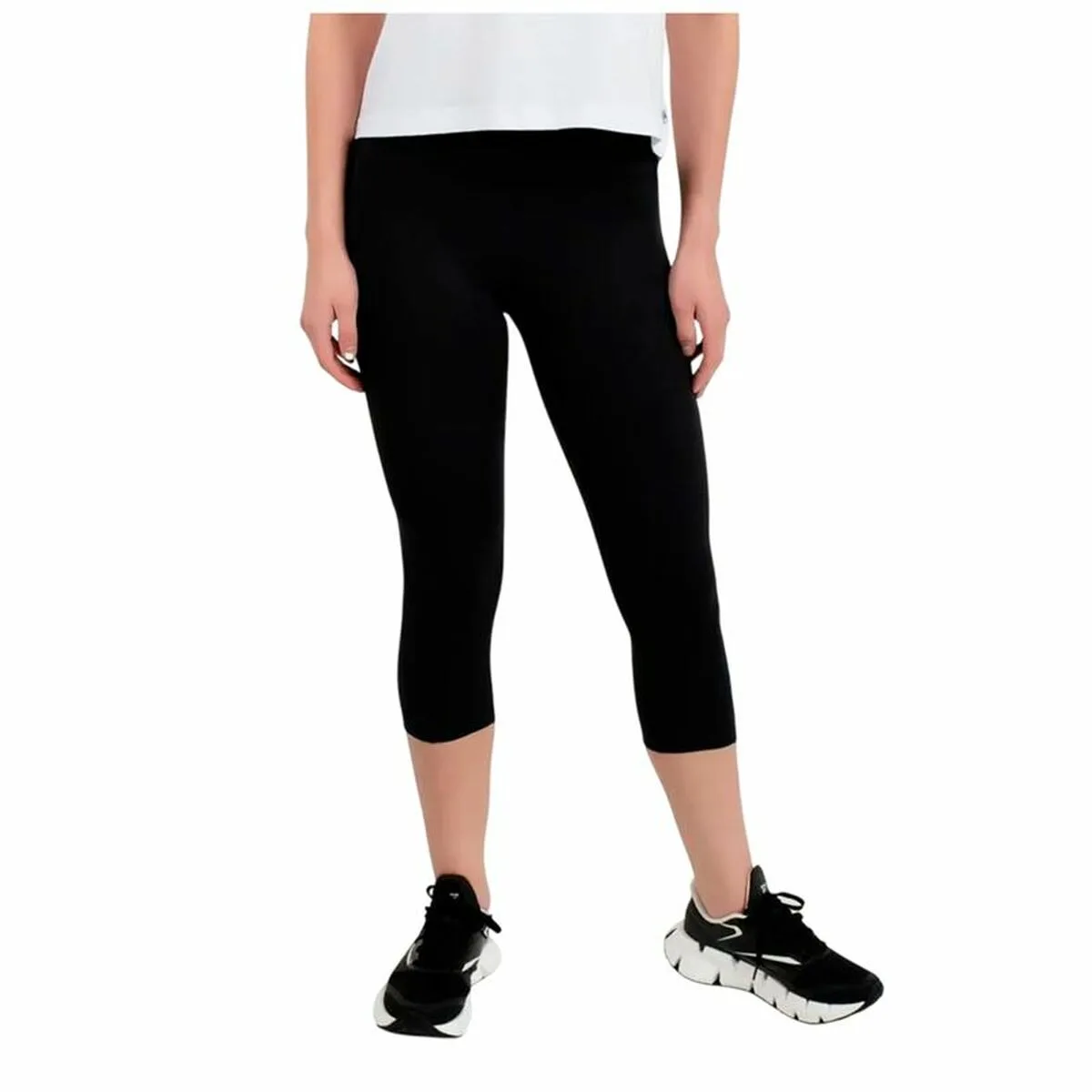 Leggings de sport pour femmes reebok id train capri noir s6417440514. Comparez, choisissez, économisez sur Diaytar Sénégal