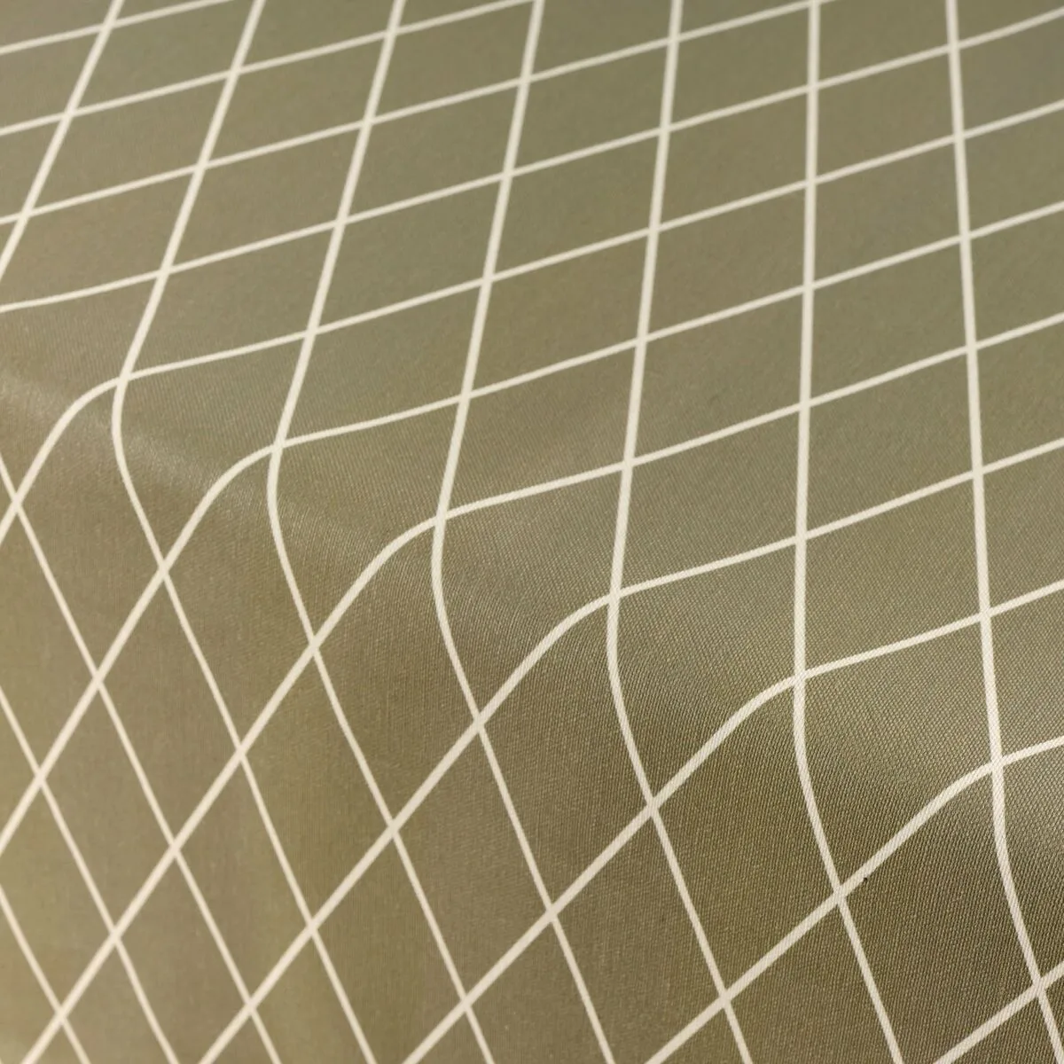 Nappe antitache belum 0120 294 multicouleur 150 x 150 cm s980683842. Diaytar : Le discount intelligent pour consommateurs avisés