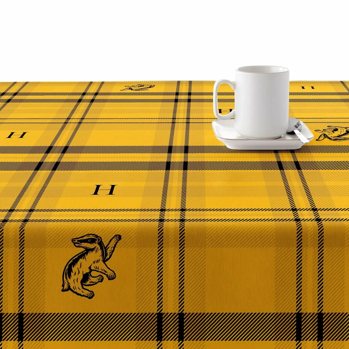 Nappe enduite antitache harry potter hufflepuff multicouleur 250 x 150 cm s980238330. Votre satisfaction commence ici, sur Diaytar Sénégal