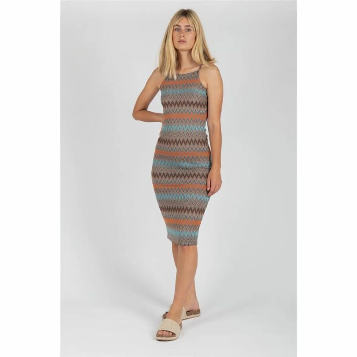 Robe 24colours casual multicouleur s6410703744. Diaytar : Le discount nouvelle génération au Sénégal