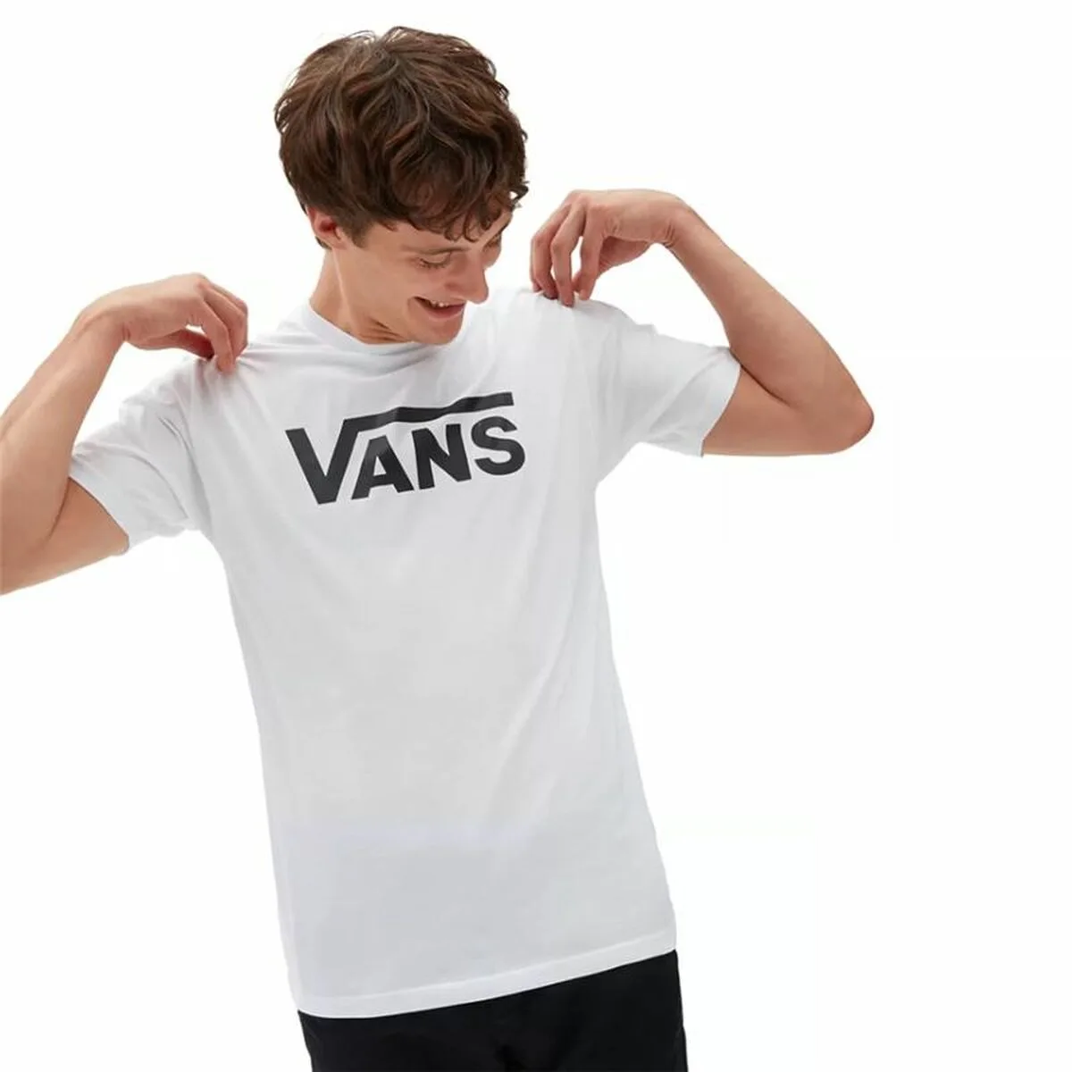 T shirt a manches courtes homme vans mn classic blanc noir s6418219313. Faites des économies avec Diaytar, le leader du e-commerce discount au Sénégal
