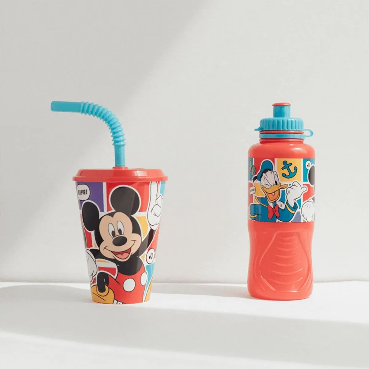Verre avec paille mickey mouse cz11364 430 ml s3711722581. Diaytar : Des prix mini pour un service maxi