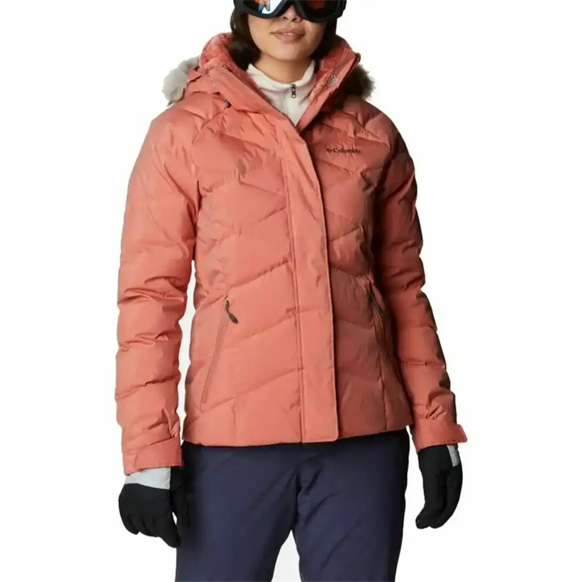 Anorak de ski columbia lay d down femme rose_9754. DIAYTAR SENEGAL - Votre Escapade Shopping Virtuelle. Explorez notre boutique en ligne et dénichez des trésors qui évoquent la culture et le savoir-faire sénégalais, un clic à la fois.