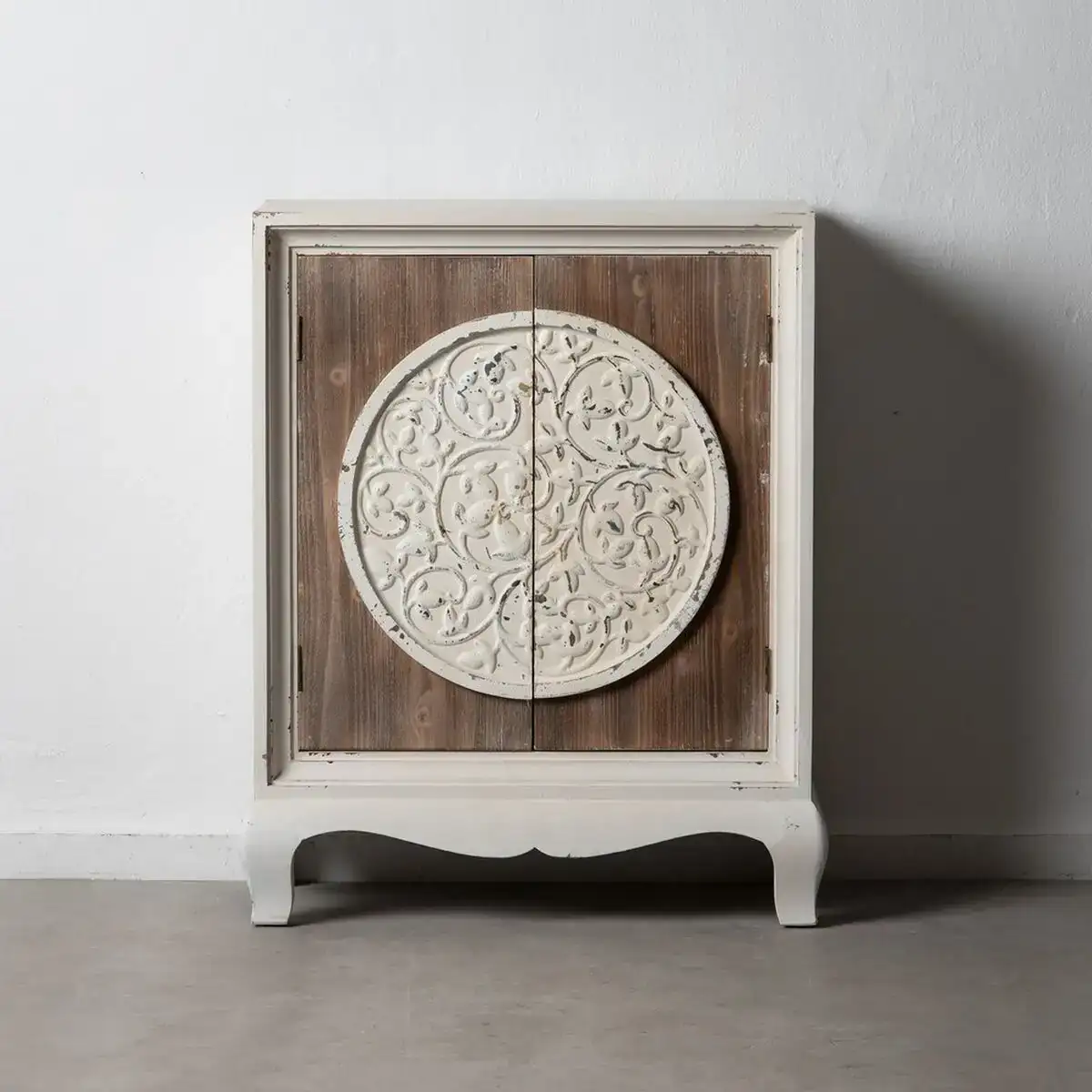 Armoire nature 79 x 40 x 96 cm naturel blanc bois d epicea bois mdf_6509. Entrez dans le Monde de DIAYTAR SENEGAL - Où Chaque Article Raconte une Histoire Unique. Explorez notre boutique en ligne pour dénicher des trésors qui incarnent l'âme du Sénégal.