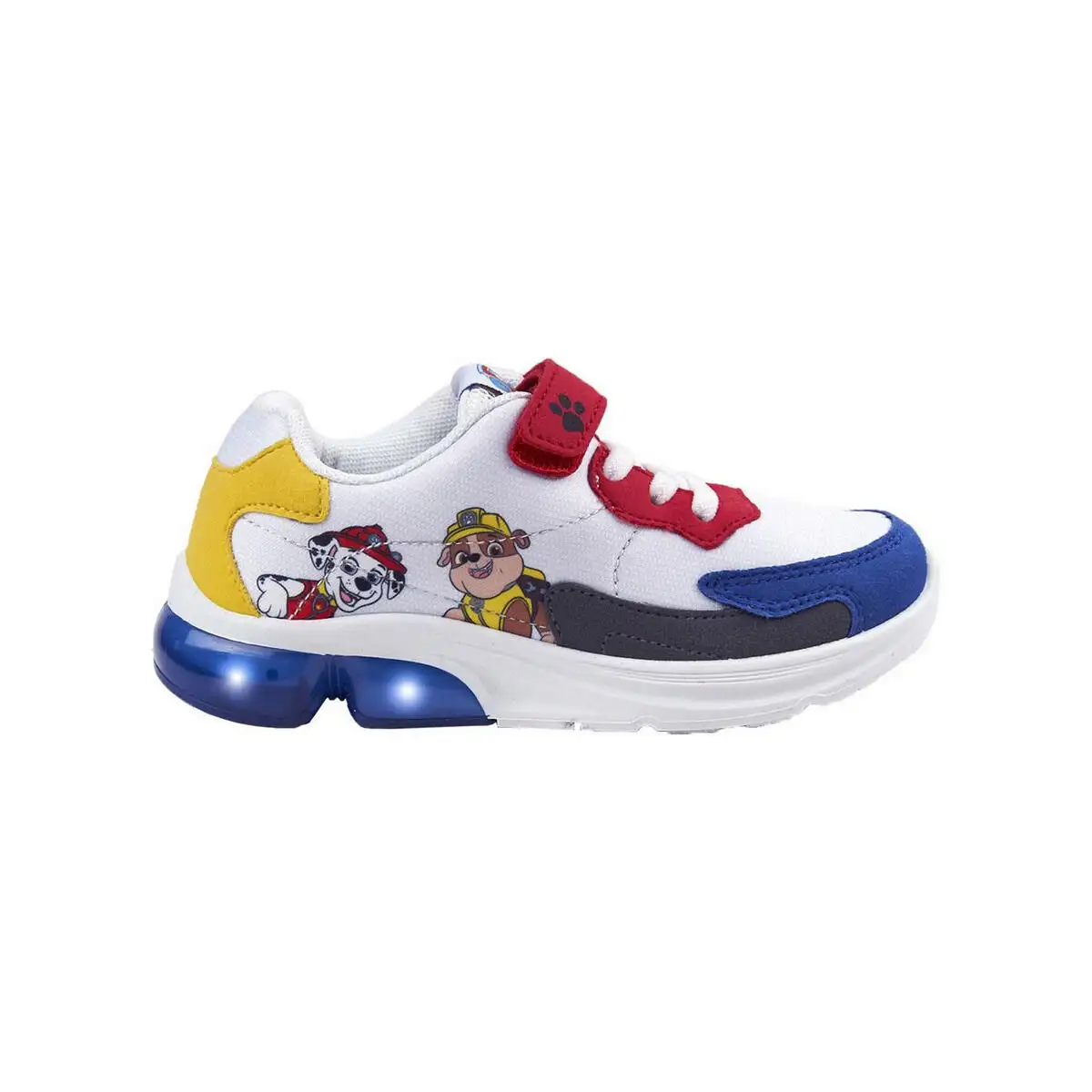 Baskets led the paw patrol multicouleur_4761. Entrez dans l'Univers de DIAYTAR SENEGAL - Où Chaque Produit a sa Place. Explorez nos rayons virtuels et choisissez des articles qui s'intègrent parfaitement à votre style de vie.