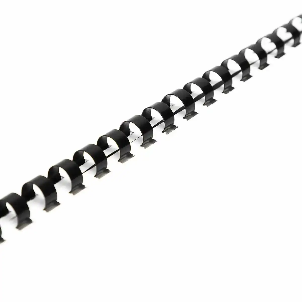 Bois de reliure amazon basics reconditionne a _5622. Entrez dans l'Univers de DIAYTAR SENEGAL - Où Chaque Produit a son Éclat Unique. Explorez notre gamme variée et choisissez des articles qui illuminent votre quotidien.