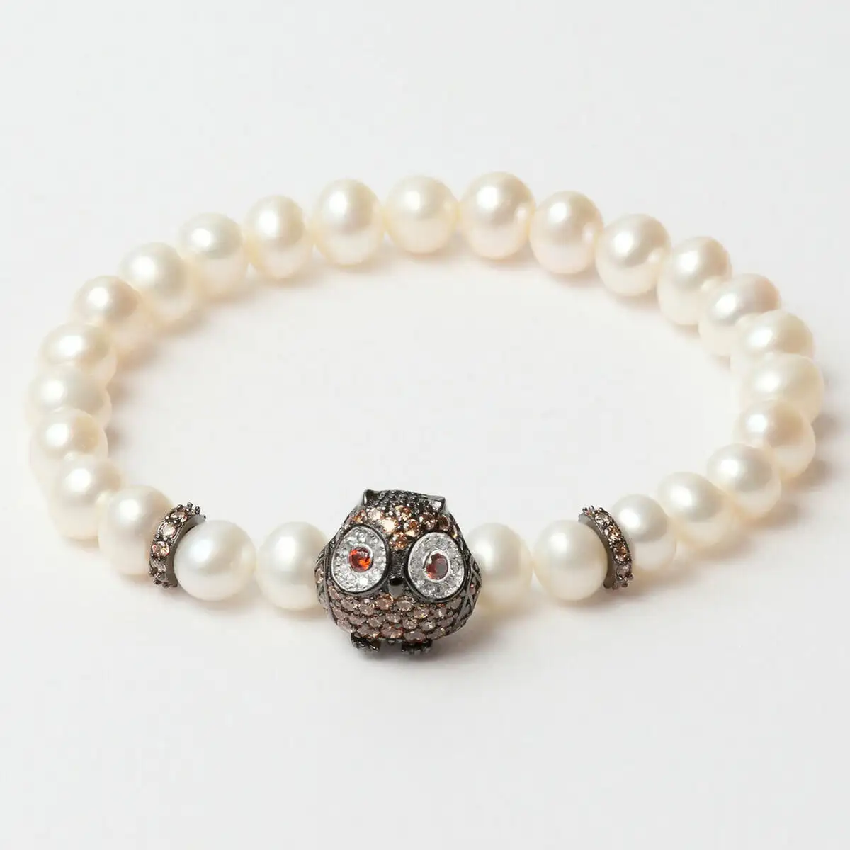 Bracelet femme lancaster jla br owl 4 wh marron blanc argent 925 16 mm_4919. DIAYTAR SENEGAL - Là où Chaque Achat a du Sens. Explorez notre gamme et choisissez des produits qui racontent une histoire, du traditionnel au contemporain.