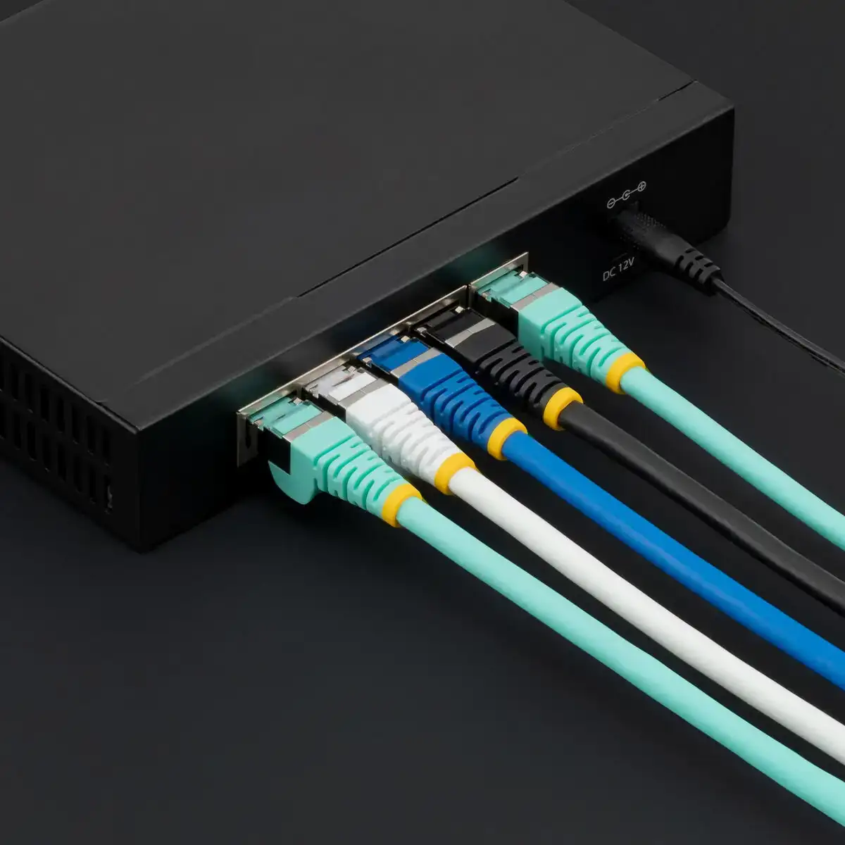 Cable reseau rigide utp 6eme categorie startech nlbl 50c cat6a patch_9446. DIAYTAR SENEGAL - Où Choisir Devient une Expérience Personnalisée. Explorez notre boutique en ligne pour découvrir des produits qui s'adaptent à votre style et à votre essence.