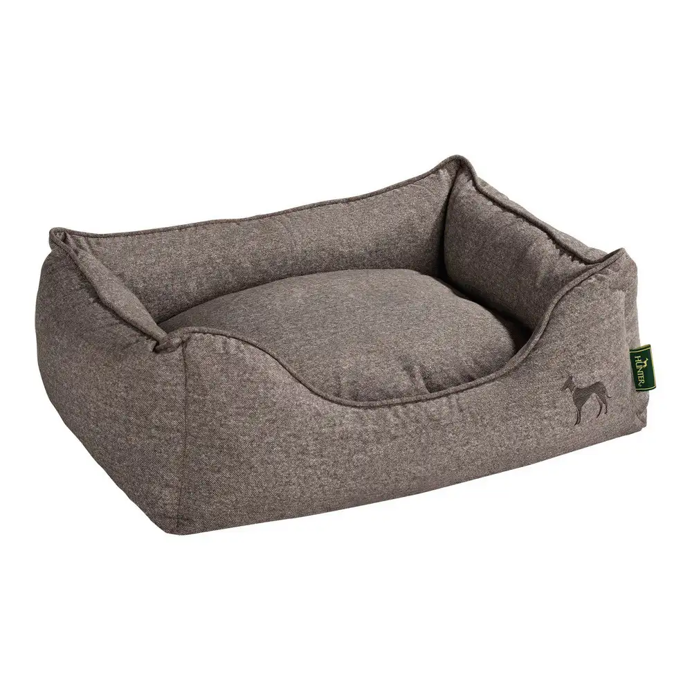 Canape pour chien hunter boston 80x60 cm marron_8598. DIAYTAR SENEGAL - L'Art de Vivre le Shopping Éthique. Parcourez notre gamme et choisissez des produits qui reflètent notre engagement envers des pratiques durables.