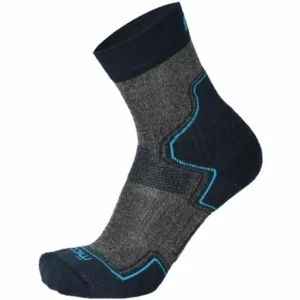 Chaussettes mico dry hike noir_3565. Bienvenue sur DIAYTAR SENEGAL - Votre Galerie Shopping Personnalisée. Découvrez un monde de produits diversifiés qui expriment votre style unique et votre passion pour la qualité.