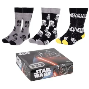 Chaussettes star wars 3 pieces 40 46_4429. Entrez dans l'Univers de DIAYTAR SENEGAL - Où Choisir est un Plaisir. Explorez notre catalogue diversifié et trouvez des articles qui reflètent vos goûts et votre personnalité.