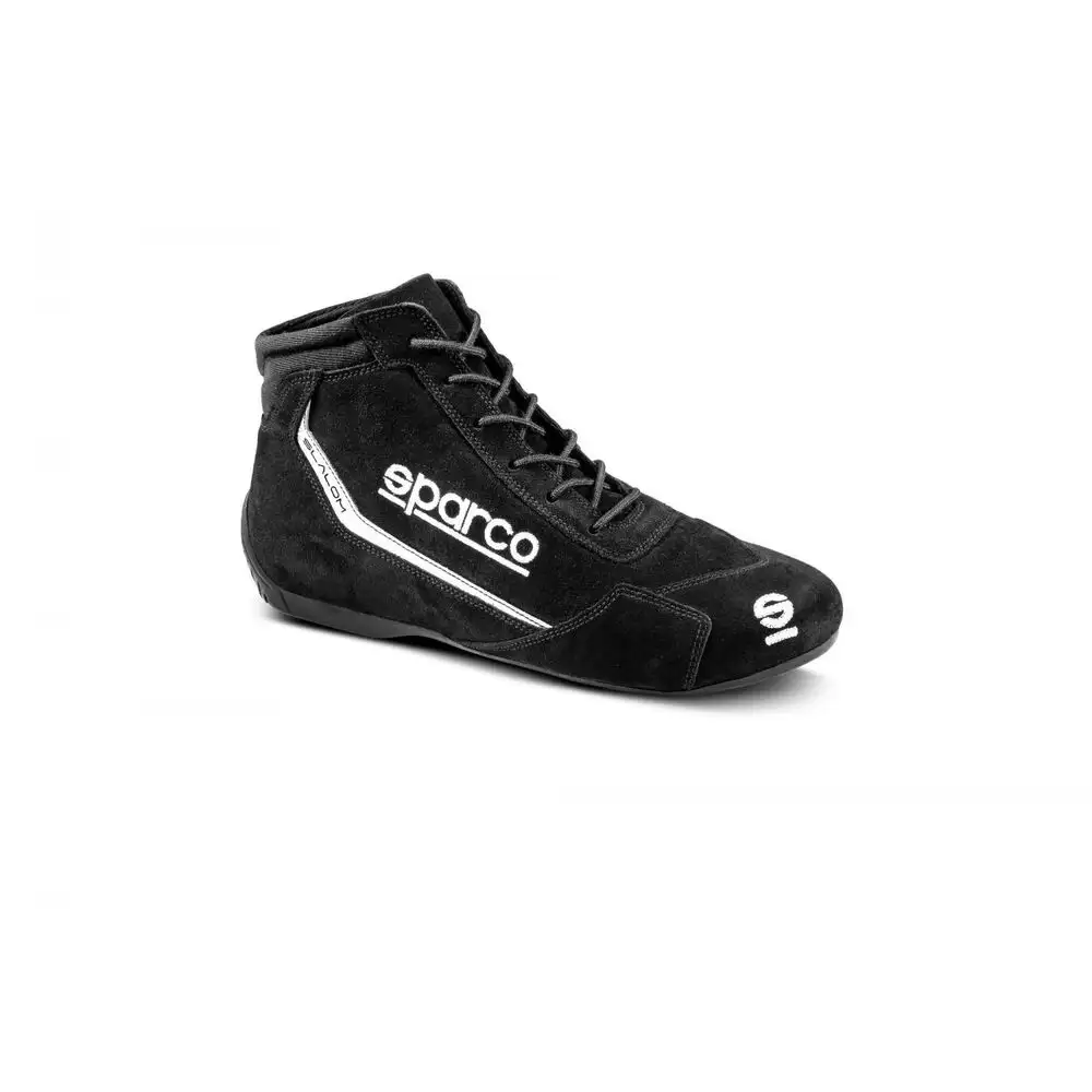Chaussures de course sparco slalom noir taille 42_4502. DIAYTAR SENEGAL - Votre Passage vers l'Élégance Abordable. Explorez notre collection où chaque produit est choisi pour sa qualité et son accessibilité, incarnant ainsi l'essence du Sénégal.