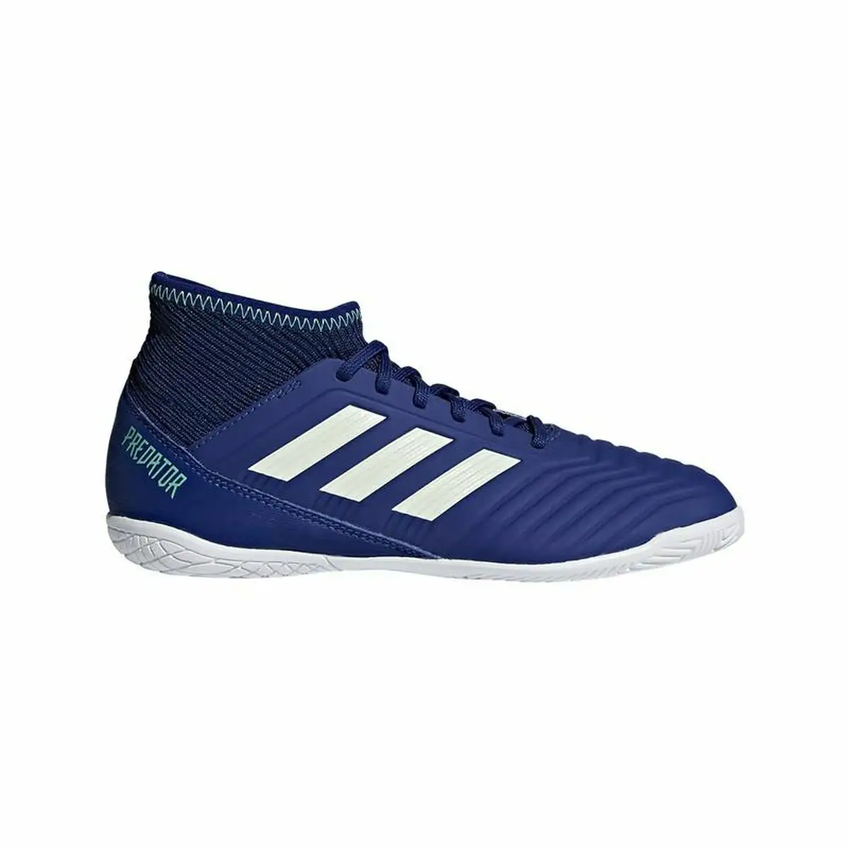 Chaussures de foot en salle adidas predator tango bleu fonce enfants_1489. DIAYTAR SENEGAL - Là où Chaque Achat a du Sens. Explorez notre gamme et choisissez des produits qui racontent une histoire, du traditionnel au contemporain.