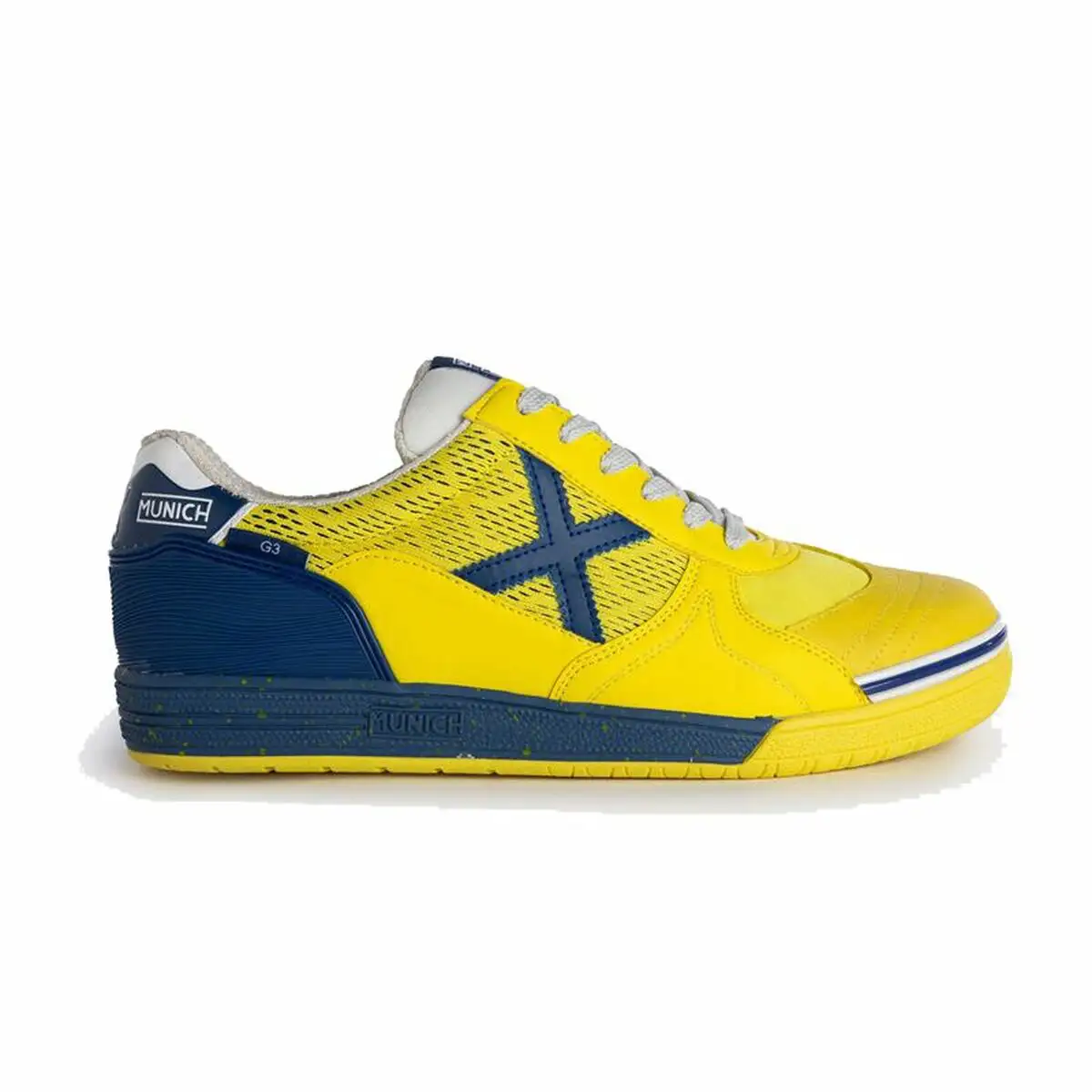 Chaussures de futsal pour adultes munich g 3 indoor 362 jaune bleu homme_8467. DIAYTAR SENEGAL - Votre Destination Shopping Inspirante. Explorez notre catalogue pour trouver des articles qui stimulent votre créativité et votre style de vie.