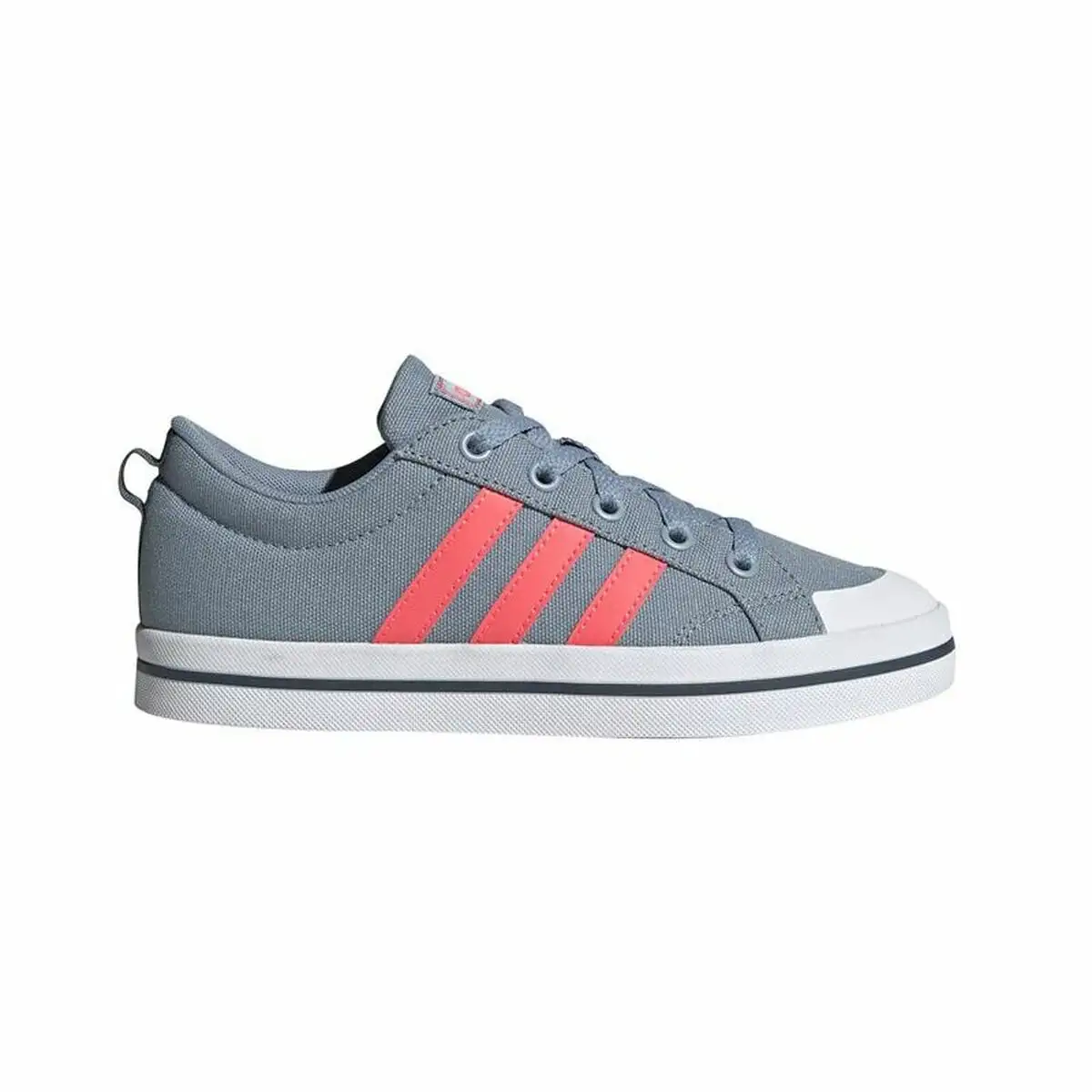 Chaussures de running pour adultes adidas bravada bleu acier_6057. DIAYTAR SENEGAL - Votre Destination de Shopping Authentique au Sénégal. Plongez dans notre boutique en ligne pour découvrir des produits qui célèbrent la riche culture et l'artisanat du pays.