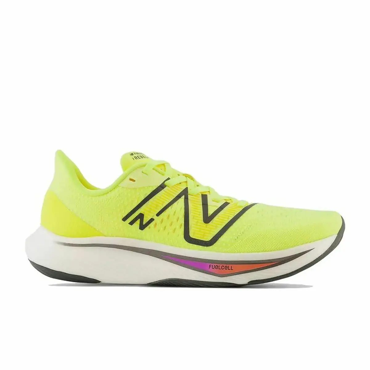 Chaussures de running pour adultes new balance fuelcell rebel jaune homme_1554. DIAYTAR SENEGAL - L'Art de Choisir, l'Art de Vivre. Explorez notre univers de produits soigneusement sélectionnés pour vous offrir une expérience shopping riche et gratifiante.