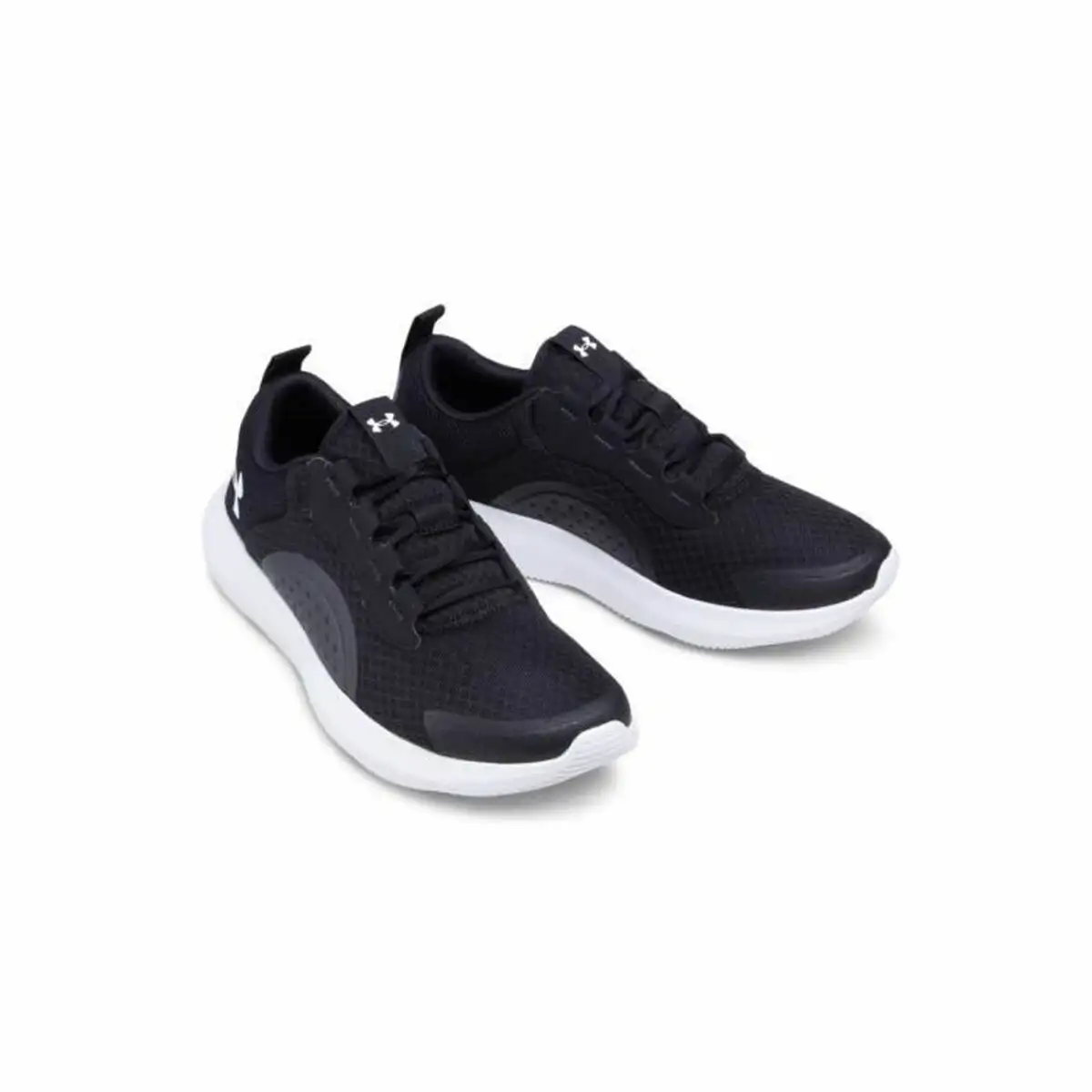 Chaussures de running pour adultes under armour ua victory noir_4645. DIAYTAR SENEGAL - Votre Marché Virtuel au Sénégal. Parcourez notre boutique en ligne pour trouver des trésors cachés, des articles indispensables du quotidien aux joyaux artistiques.