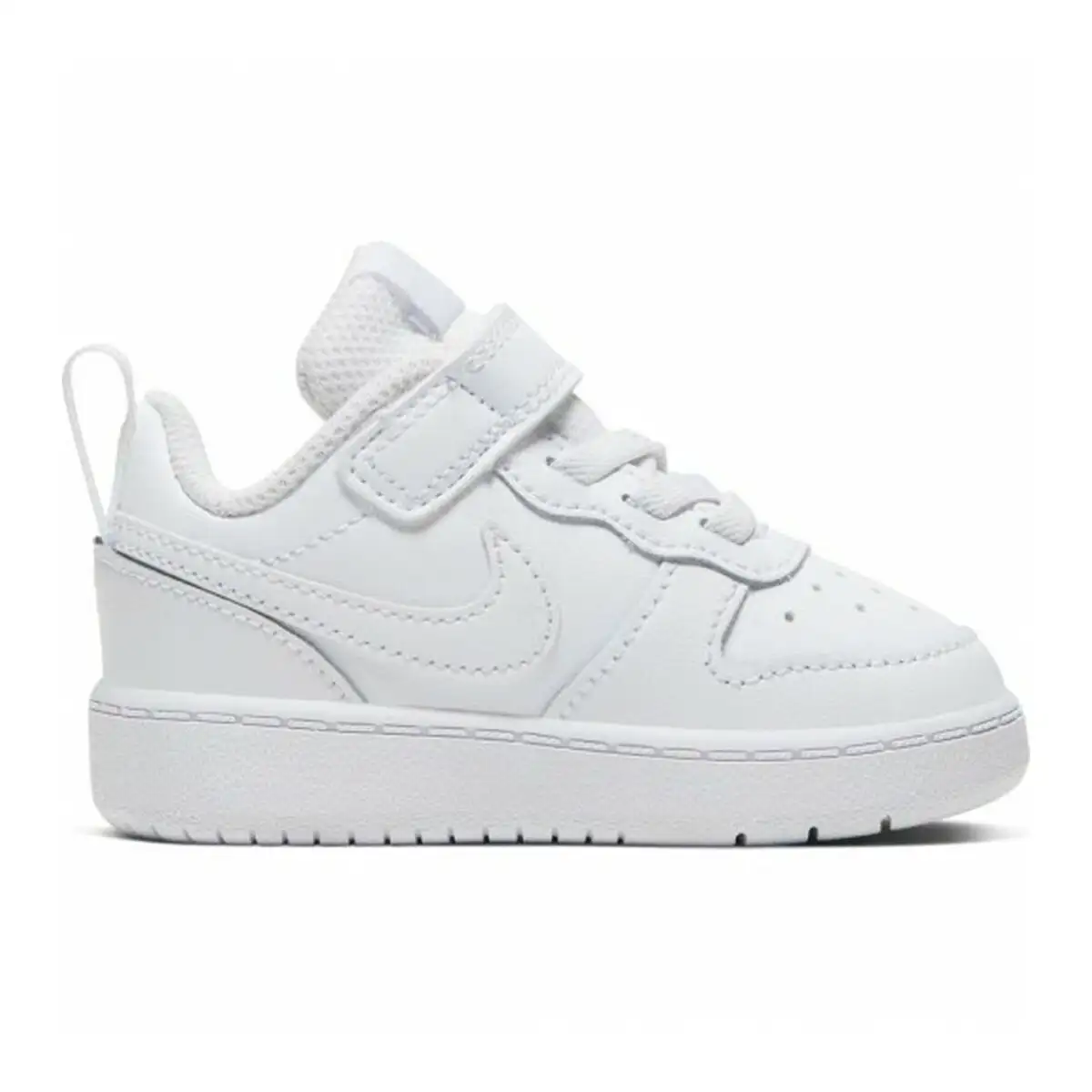 Chaussures de sport pour enfants nike borough low 2 bq5453 100 blanc_4310. DIAYTAR SENEGAL - Où l'Élégance se Mêle à l'Authenticité. Naviguez à travers notre boutique en ligne et choisissez des produits qui incarnent le style et la tradition du Sénégal.