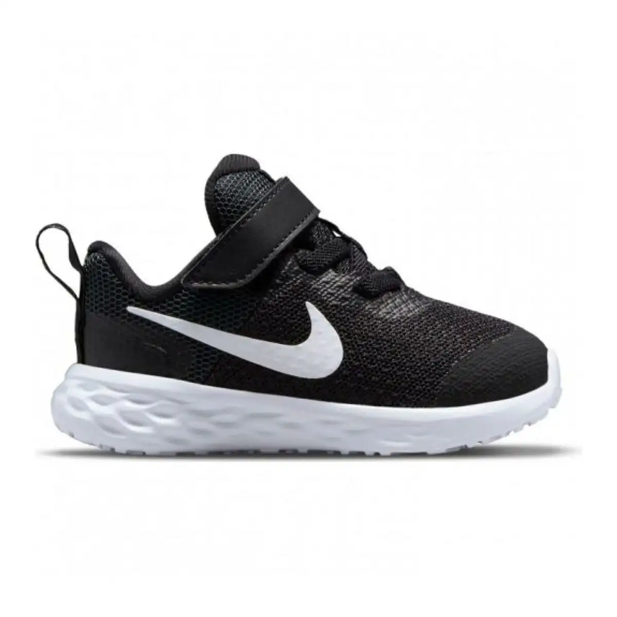 Chaussures de sport pour enfants nike dd1094 003 revolution 6 noir_8575. DIAYTAR SENEGAL - Où Choisir est un Plaisir Responsable. Explorez notre boutique en ligne et adoptez des produits qui reflètent notre engagement envers la durabilité.