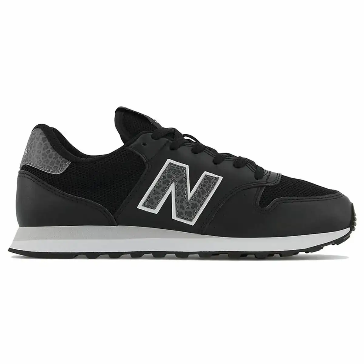 Chaussures de sport pour femme new balance 500 classic noir femme_5605. DIAYTAR SENEGAL - L'Art de Vivre avec Authenticité. Explorez notre gamme de produits artisanaux et découvrez des articles qui apportent une touche unique à votre vie.