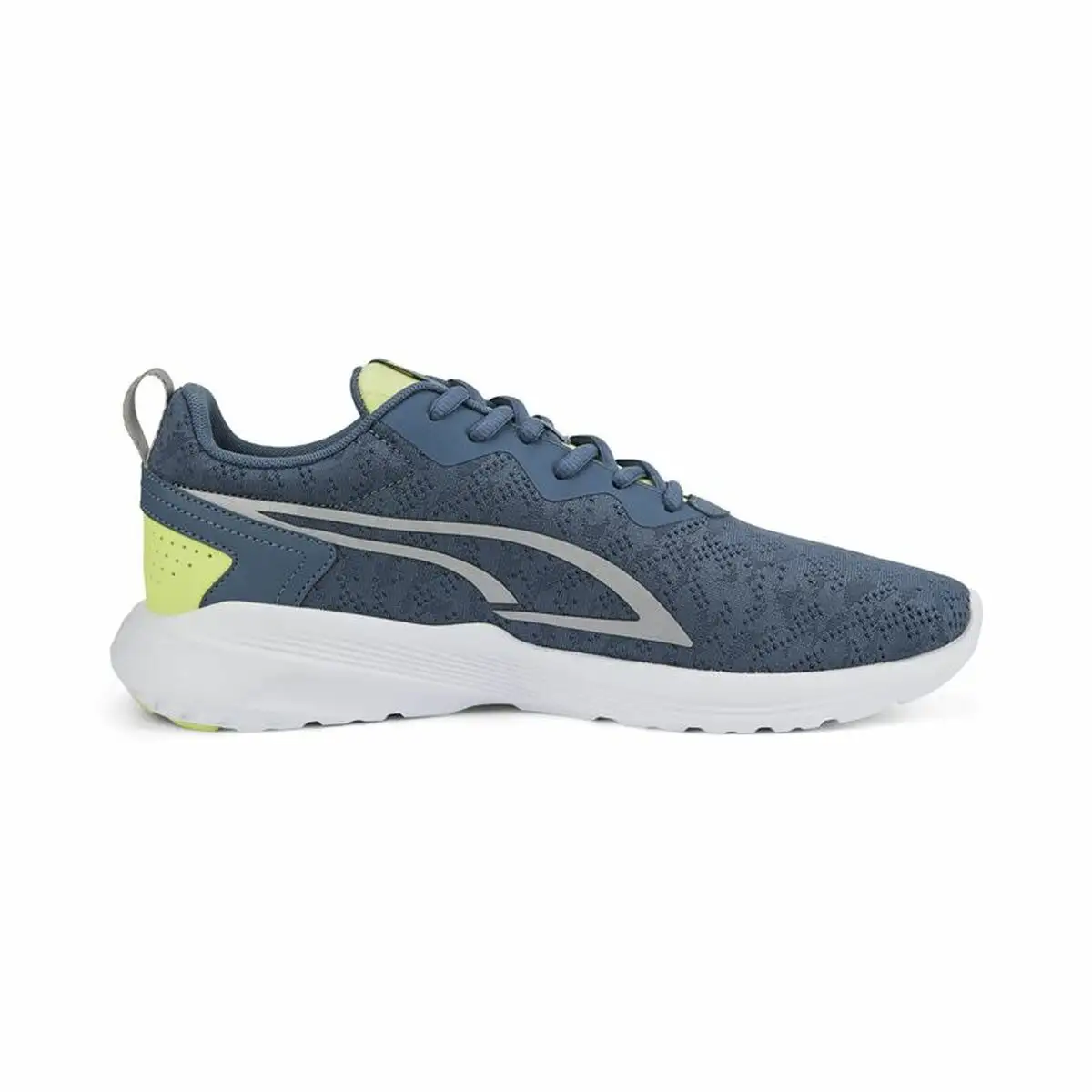 Chaussures de sport pour homme puma all day active in motion bleu fonce_9015. DIAYTAR SENEGAL - L'Art de Vivre le Shopping Inspiré. Parcourez notre catalogue et choisissez des produits qui reflètent votre passion pour la beauté et l'authenticité.