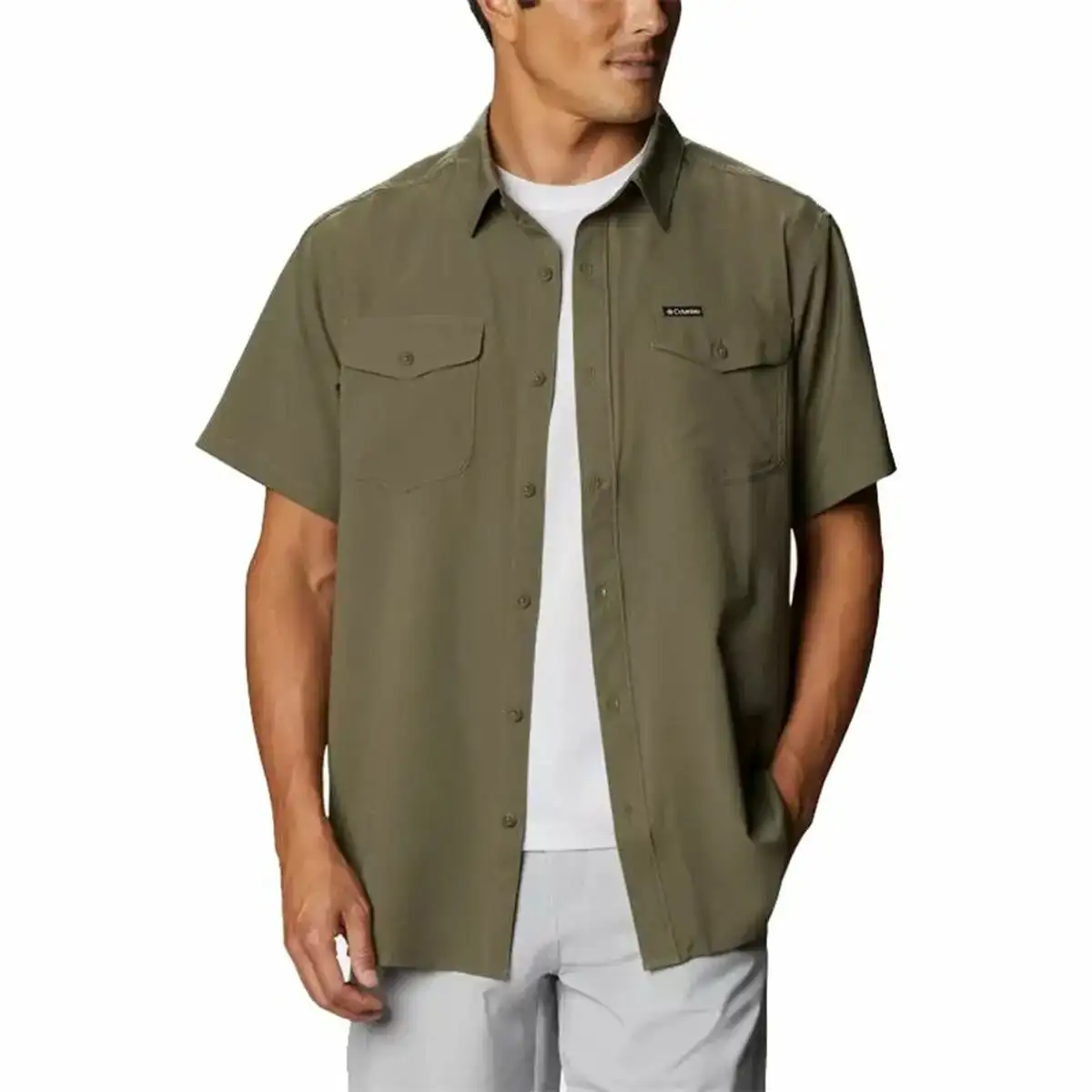 Chemise columbia utilizer tm ii solid short olive_6163. DIAYTAR SENEGAL - Votre Destination pour un Shopping Éclairé. Parcourez notre boutique en ligne pour découvrir des produits de qualité qui embelliront votre quotidien.