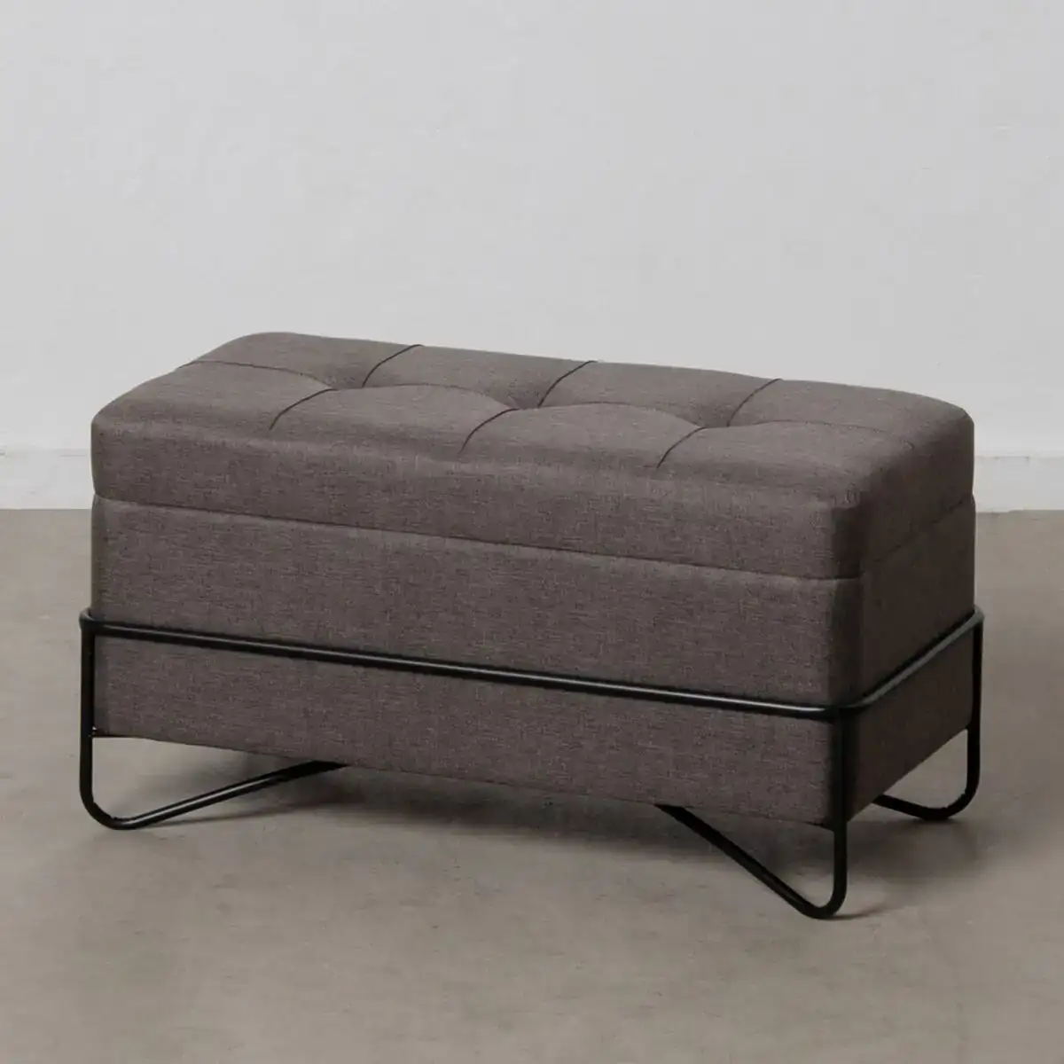 Coffre 82 x 42 x 44 cm tissu synthetique metal_6504. DIAYTAR SENEGAL - Votre Destination pour un Shopping Réfléchi. Découvrez notre gamme variée et choisissez des produits qui correspondent à vos valeurs et à votre style de vie.
