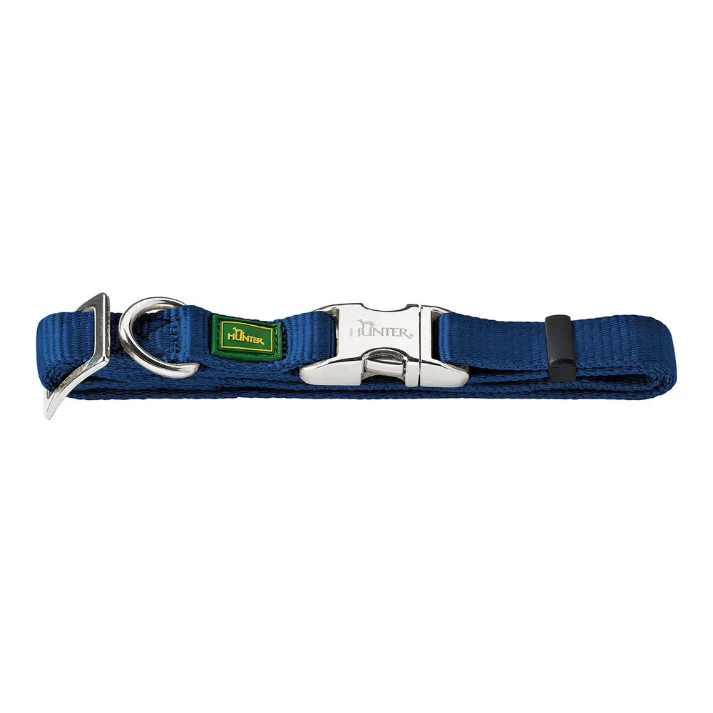 Collier pour chien hunter alu strong taille s bleu fonce 30 45 cm _6722. DIAYTAR SENEGAL - Là où Chaque Produit Évoque une Émotion. Parcourez notre catalogue et choisissez des articles qui vous touchent et qui enrichissent votre expérience.