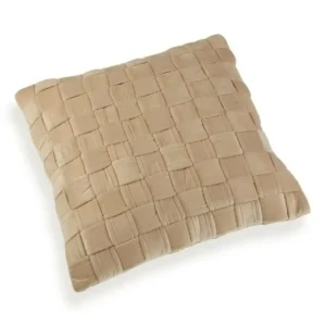 Coussin versa polyester velours 45 x 45 cm _5845. DIAYTAR SENEGAL - Là où Chaque Produit Est une Trouvaille. Parcourez notre catalogue diversifié et découvrez des articles qui enrichiront votre quotidien, du pratique à l'insolite.