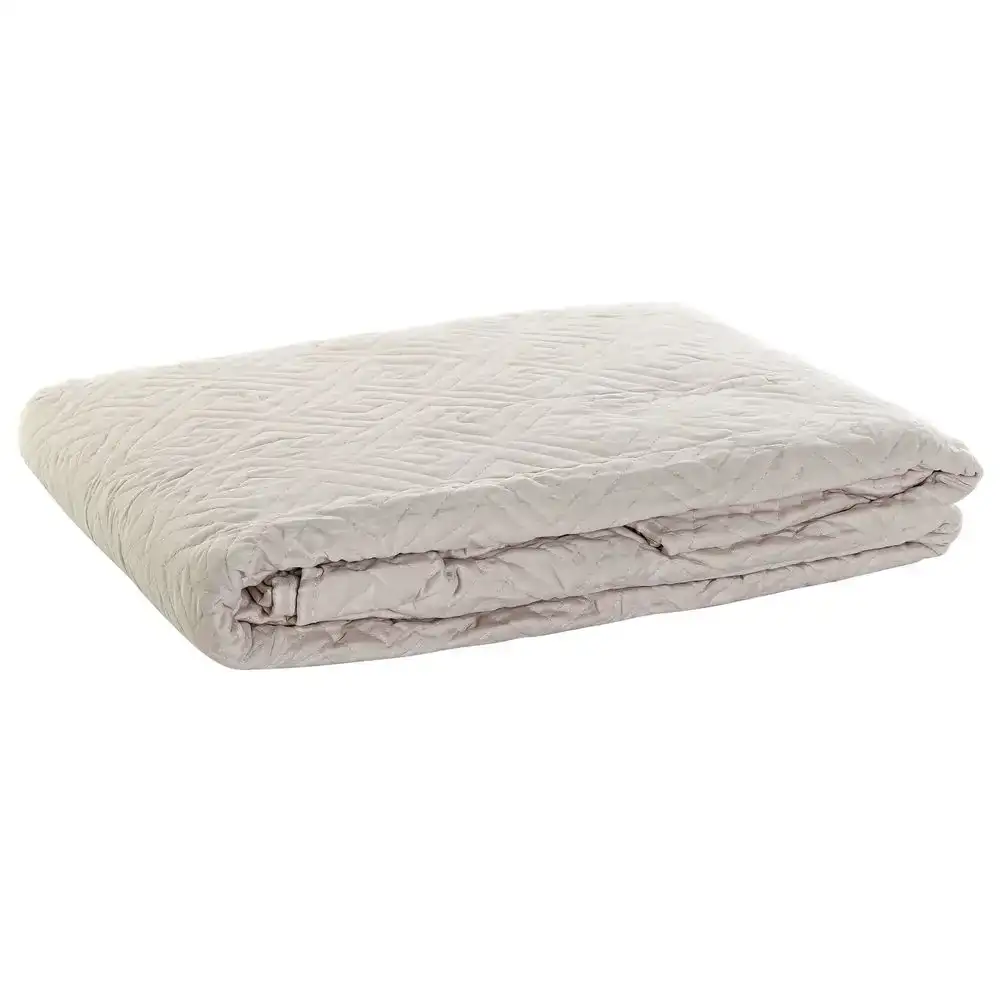 Couvre lits dkd home decor 8424001814503 beige polyester coton 240 x 260 x 1 cm _9234. DIAYTAR SENEGAL - L'Art de Choisir, l'Art de Vivre. Parcourez notre boutique en ligne et découvrez des produits qui transforment chaque choix en une expérience enrichissante.