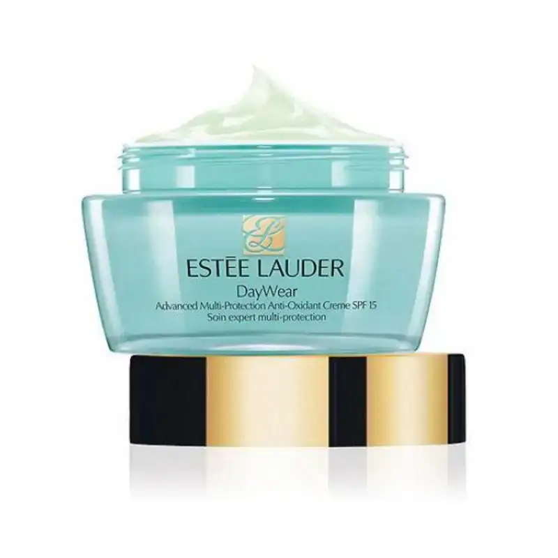 Creme hydratante daywear estee lauder_5030. Bienvenue chez DIAYTAR SENEGAL - Où le Shopping Rime avec Diversité. Plongez dans notre univers de produits et découvrez des trésors qui représentent la richesse culturelle du Sénégal.