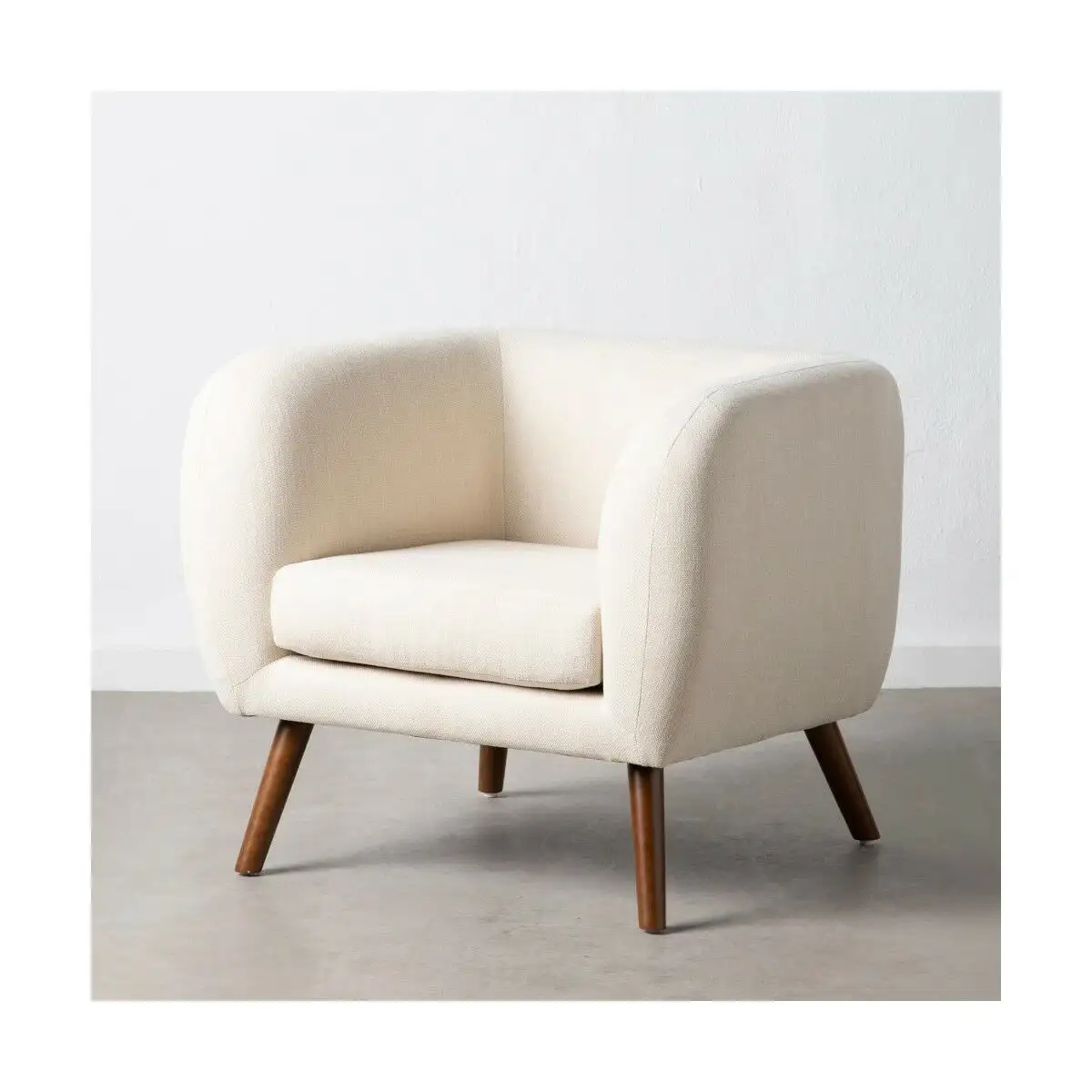 Fauteuil 81 x 73 x 70 cm tissu synthetique bois creme_4995. DIAYTAR SENEGAL - Là où Chaque Produit a son Propre Éclat. Explorez notre boutique en ligne et trouvez des articles qui ajoutent de la brillance à votre quotidien.