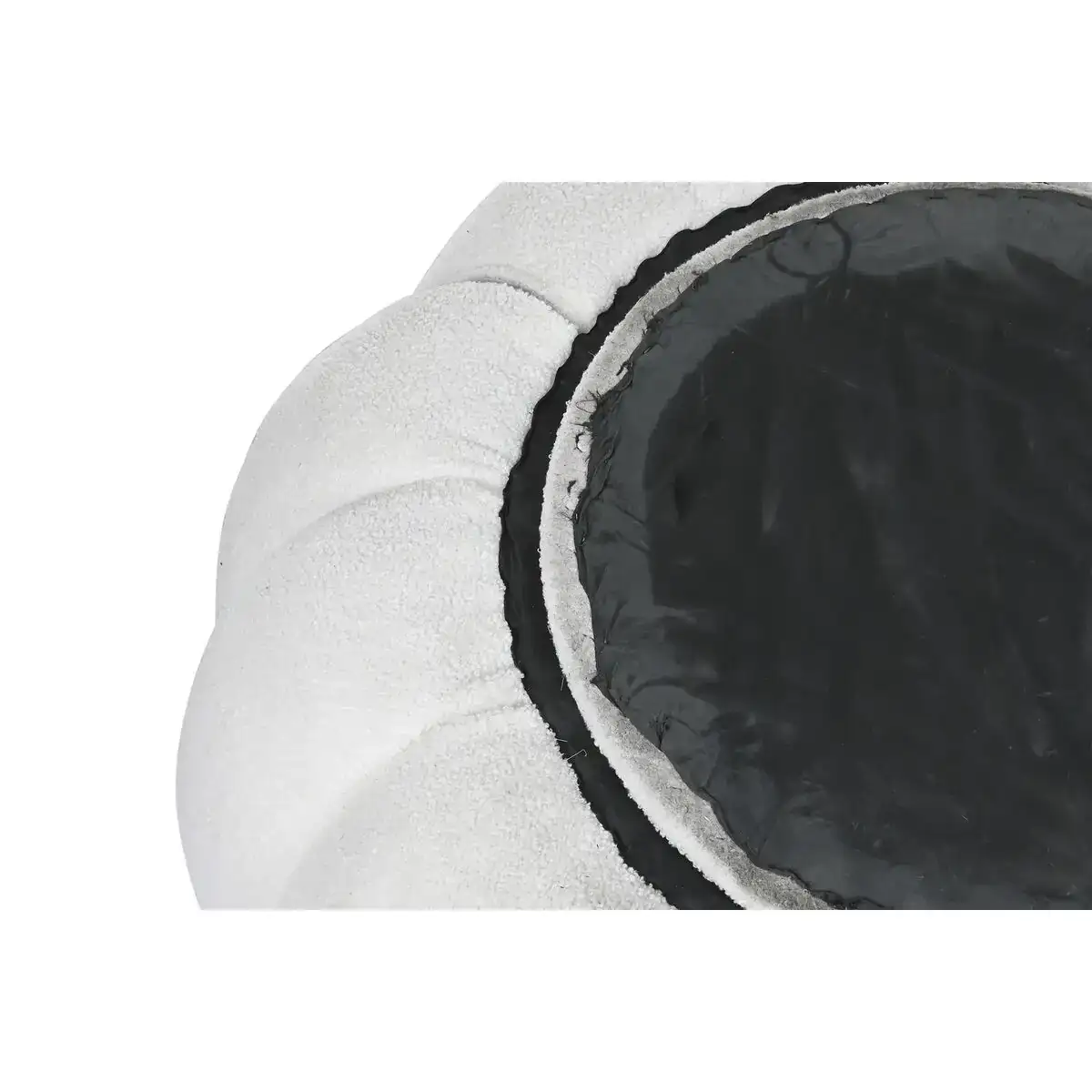 Fauteuil dkd home decor blanc 98 x 97 x 62 cm_6698. Entrez dans l'Univers de DIAYTAR SENEGAL - Où Chaque Produit est une Découverte. Explorez notre gamme variée et trouvez des articles qui vous surprennent et vous inspirent.