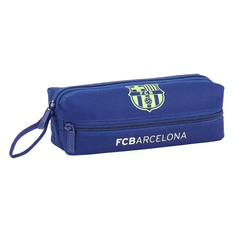 Fourre tout f c barcelona 811826823 bleu 20 x 7 x 8 cm _5519. DIAYTAR SENEGAL - Votre Boutique en Ligne, Votre Histoire. Explorez notre sélection et découvrez des produits qui reflètent votre parcours et vos aspirations, un achat à la fois.