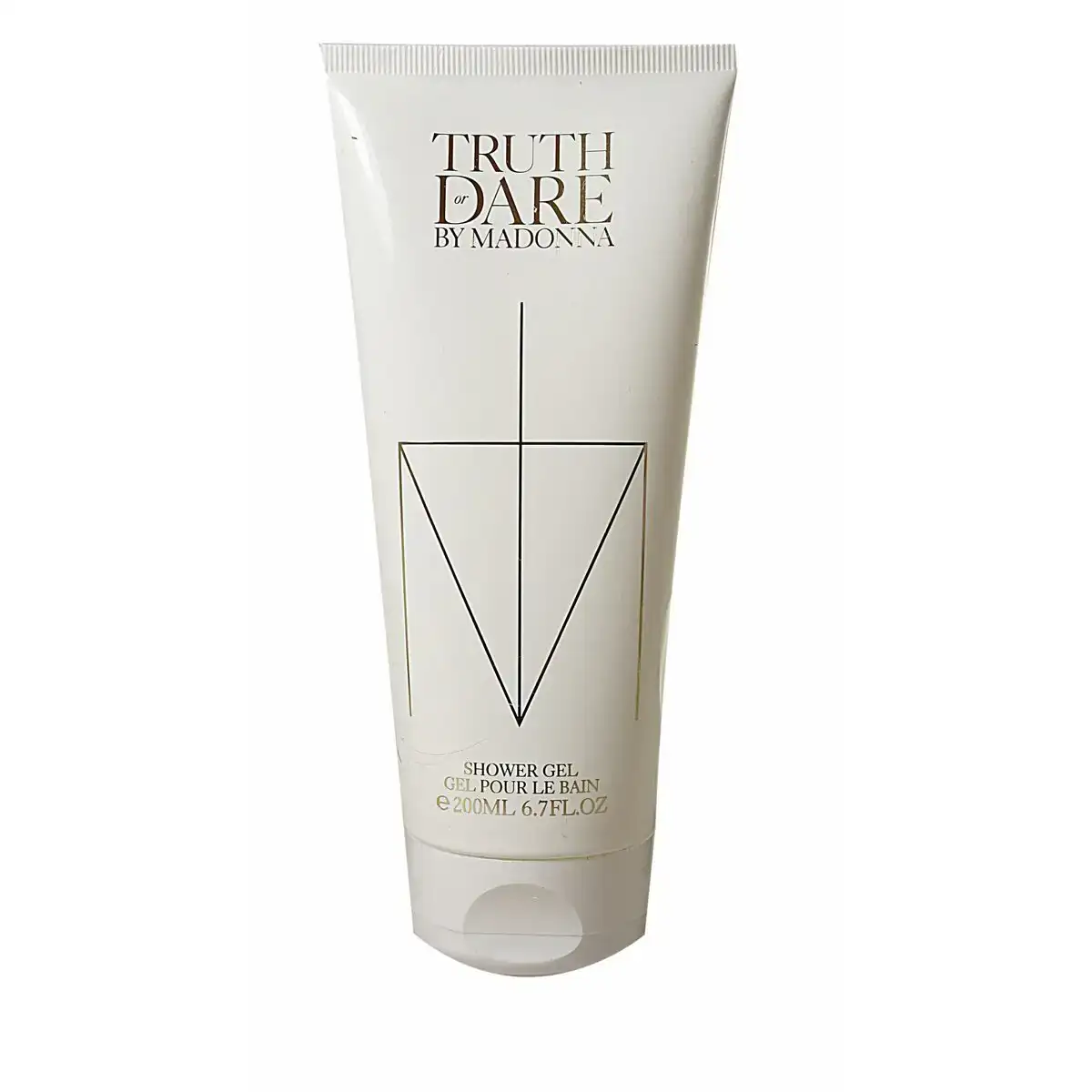 Gel douche parfume madonna 200 ml truth or dare_1521. Plongez dans l'Expérience DIAYTAR SENEGAL - Où Chaque Produit a une Histoire. Explorez notre boutique en ligne pour trouver des articles qui incarnent la passion et la créativité du Sénégal.
