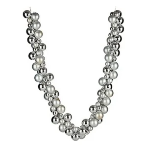 Guirlande de noel argente pvc_5037. DIAYTAR SENEGAL - Votre Destination pour un Shopping Réfléchi. Découvrez notre gamme variée et choisissez des produits qui correspondent à vos valeurs et à votre style de vie.