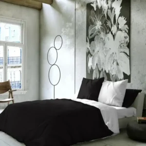 Housse de couette naturals noir blanc_1832. Bienvenue chez DIAYTAR SENEGAL - Où Chaque Achat Fait une Différence. Découvrez notre gamme de produits qui reflètent l'engagement envers la qualité et le respect de l'environnement.