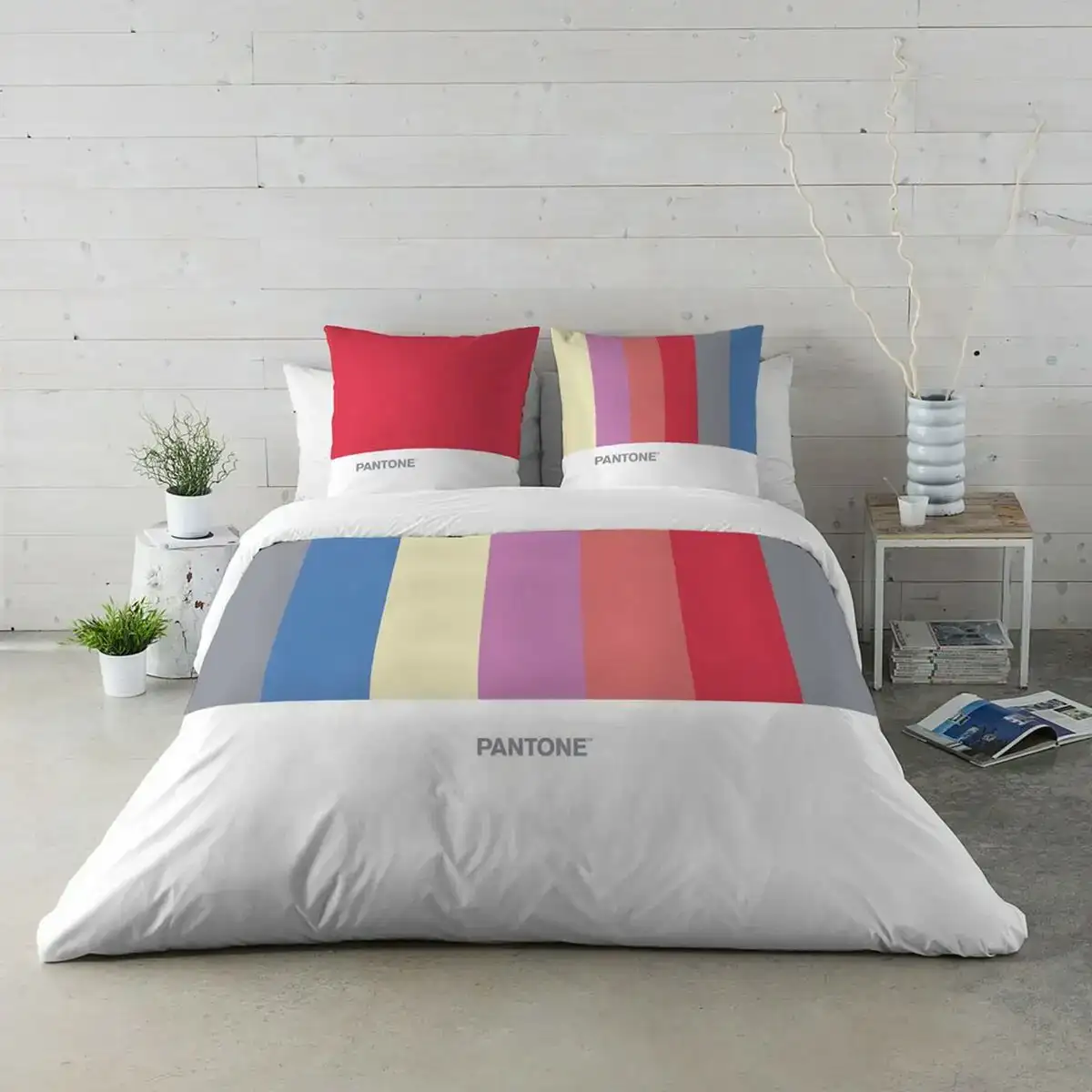 Housse de couette pantone stripes lit 1 persone 150 x 220 cm _4710. Bienvenue chez DIAYTAR SENEGAL - Où Chaque Objet a sa Propre Histoire. Découvrez notre sélection soigneusement choisie et choisissez des produits qui racontent le patrimoine sénégalais.