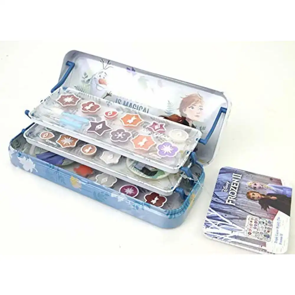 Kit de maquillage pour enfant 1580155e_8919. DIAYTAR SENEGAL - Votre Destination Shopping de Confiance. Naviguez à travers notre boutique en ligne et profitez d'une sélection soigneusement choisie de produits qui répondent à toutes vos exigences.