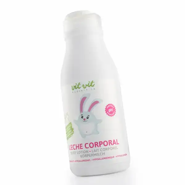 Lait corporel pour enfants_2069. DIAYTAR SENEGAL - Là où Chaque Achat a du Sens. Explorez notre gamme et choisissez des produits qui racontent une histoire, votre histoire.