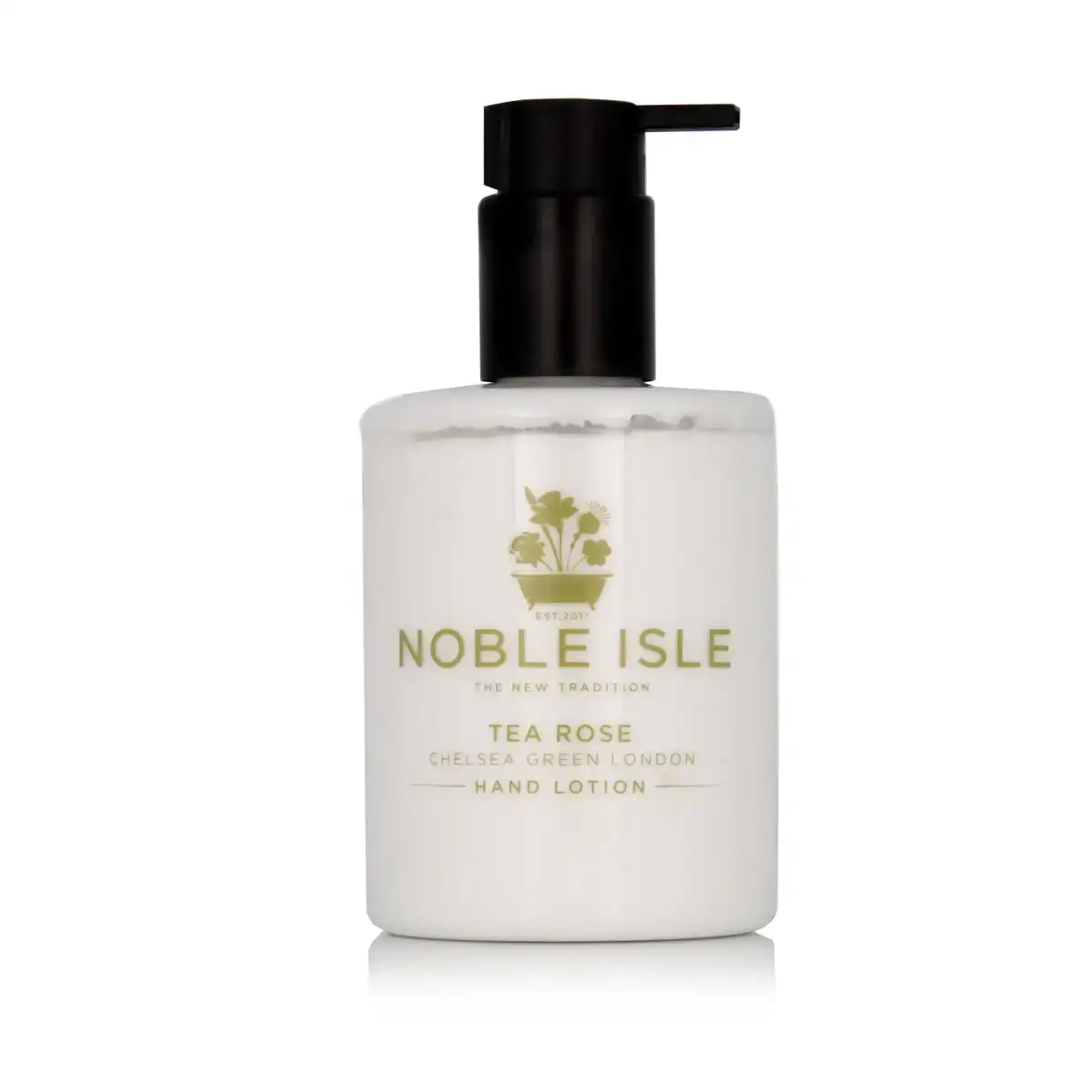 Lotion mains noble isle tea rose 250 ml_4410. Bienvenue chez DIAYTAR SENEGAL - Où Choisir Rime avec Découvrir. Plongez dans notre catalogue et trouvez des produits qui révèlent la diversité et la richesse culturelle du Sénégal.