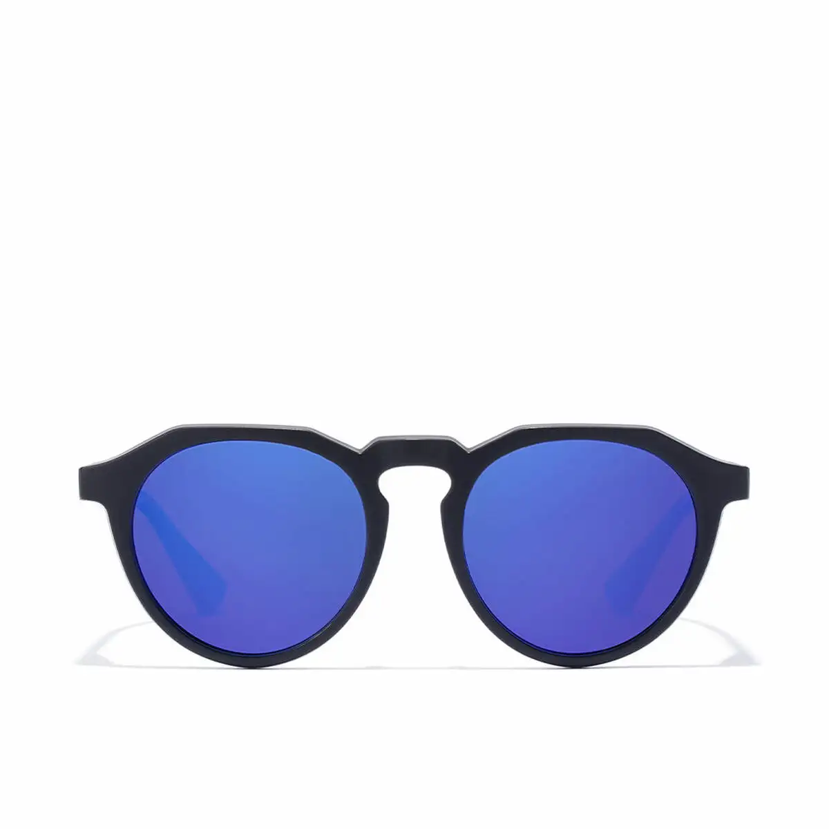 Lunettes de soleil polarisees hawkers warwick raw noir bleu o 51 9 mm _3697. DIAYTAR SENEGAL - Où Choisir est un Plaisir Responsable. Parcourez notre catalogue et choisissez des produits qui incarnent notre engagement envers des pratiques durables et éthiques.