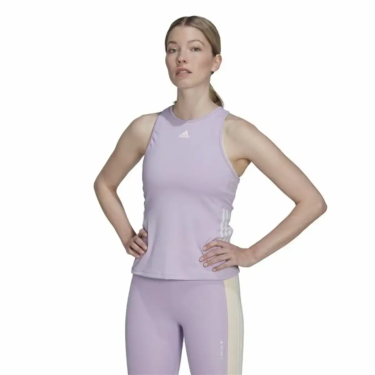 Maillot de corps sans manches pour femme adidas hyperglam lavande_7976. DIAYTAR SENEGAL - Votre Passage vers le Raffinement. Plongez dans notre univers de produits exquis et choisissez des articles qui ajoutent une touche de sophistication à votre vie.