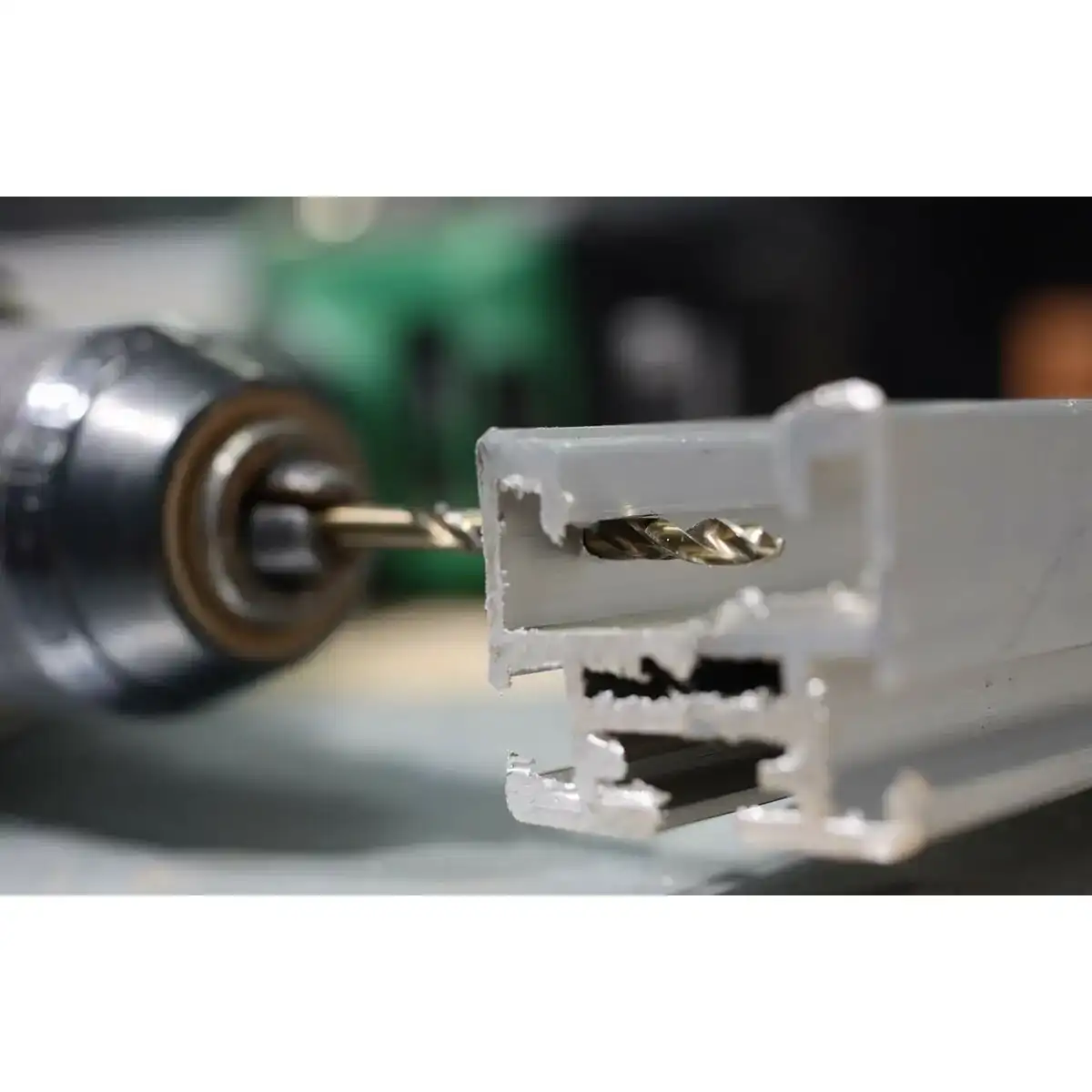 Meche fischer 530504 metal acier inoxydable 1 unites_4818. DIAYTAR SENEGAL - Où Choisir est une Découverte. Parcourez notre catalogue et trouvez des articles qui éveillent votre curiosité et enrichissent votre expérience shopping.