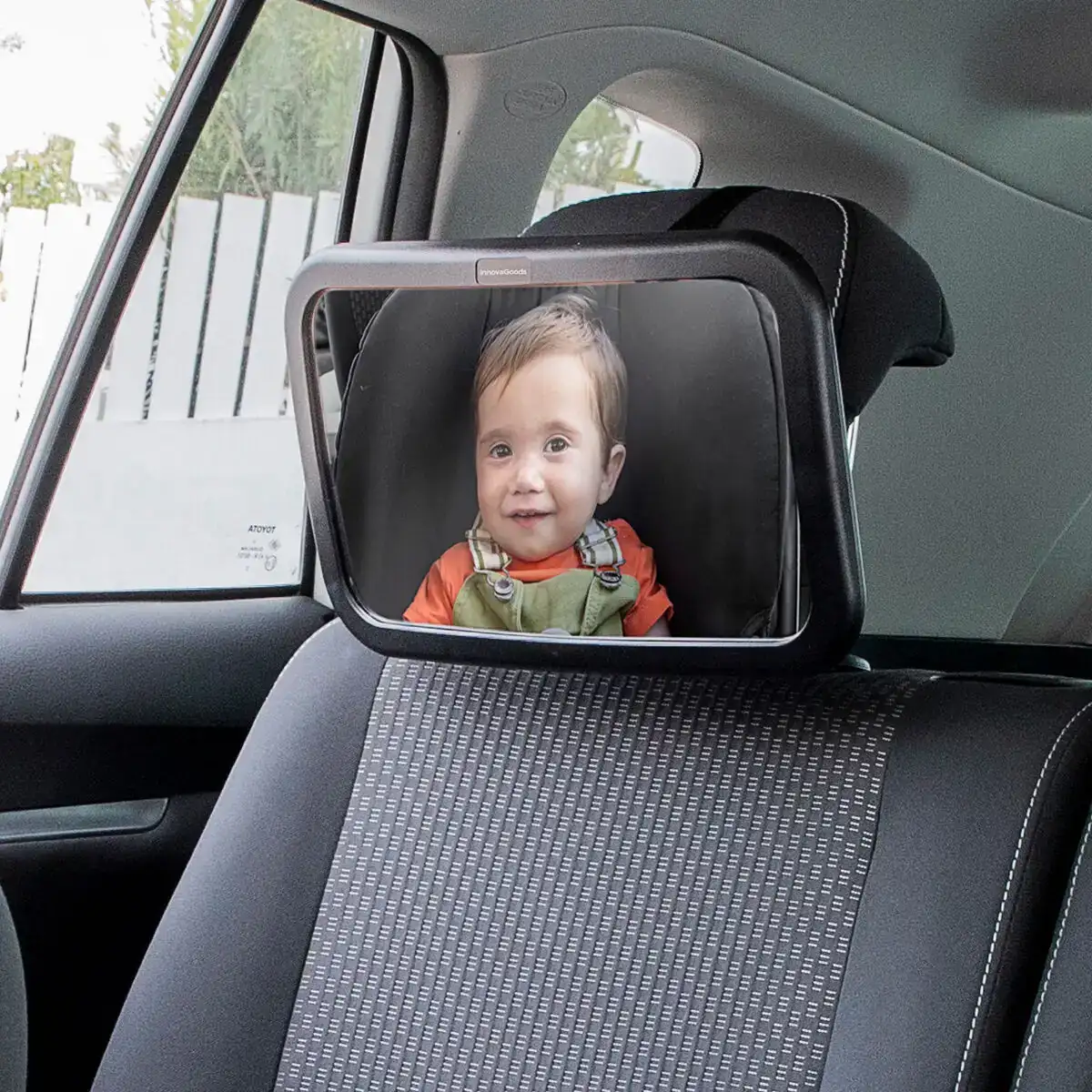Miroir siege arriere pour bebe mirraby innovagoods_3856. DIAYTAR SENEGAL - Où Choisir Devient un Plaisir. Découvrez notre boutique en ligne et choisissez parmi une variété de produits qui satisferont tous vos besoins.