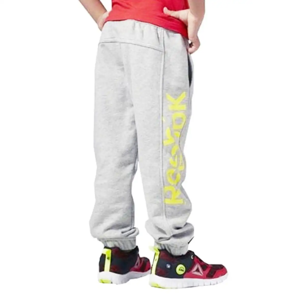 Pantalon de sport pour enfant reebok b es bl pant gris jaune_6848. DIAYTAR SENEGAL - Votre Passage vers le Chic et l'Élégance. Naviguez à travers notre boutique en ligne pour trouver des produits qui ajoutent une touche sophistiquée à votre style.