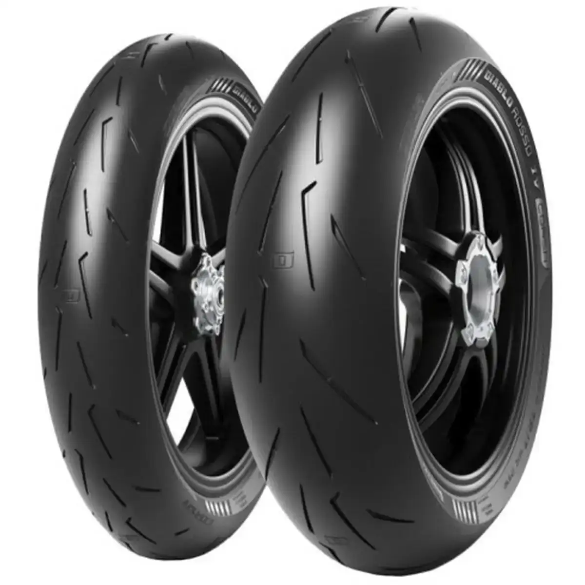 Pneu pour moto pirelli diablo rosso iv corsa 190 50zr17_8451. DIAYTAR SENEGAL - Où Choisir est une Célébration de l'Artisanat. Explorez notre boutique en ligne et choisissez des articles qui incarnent l'art et le savoir-faire du Sénégal.