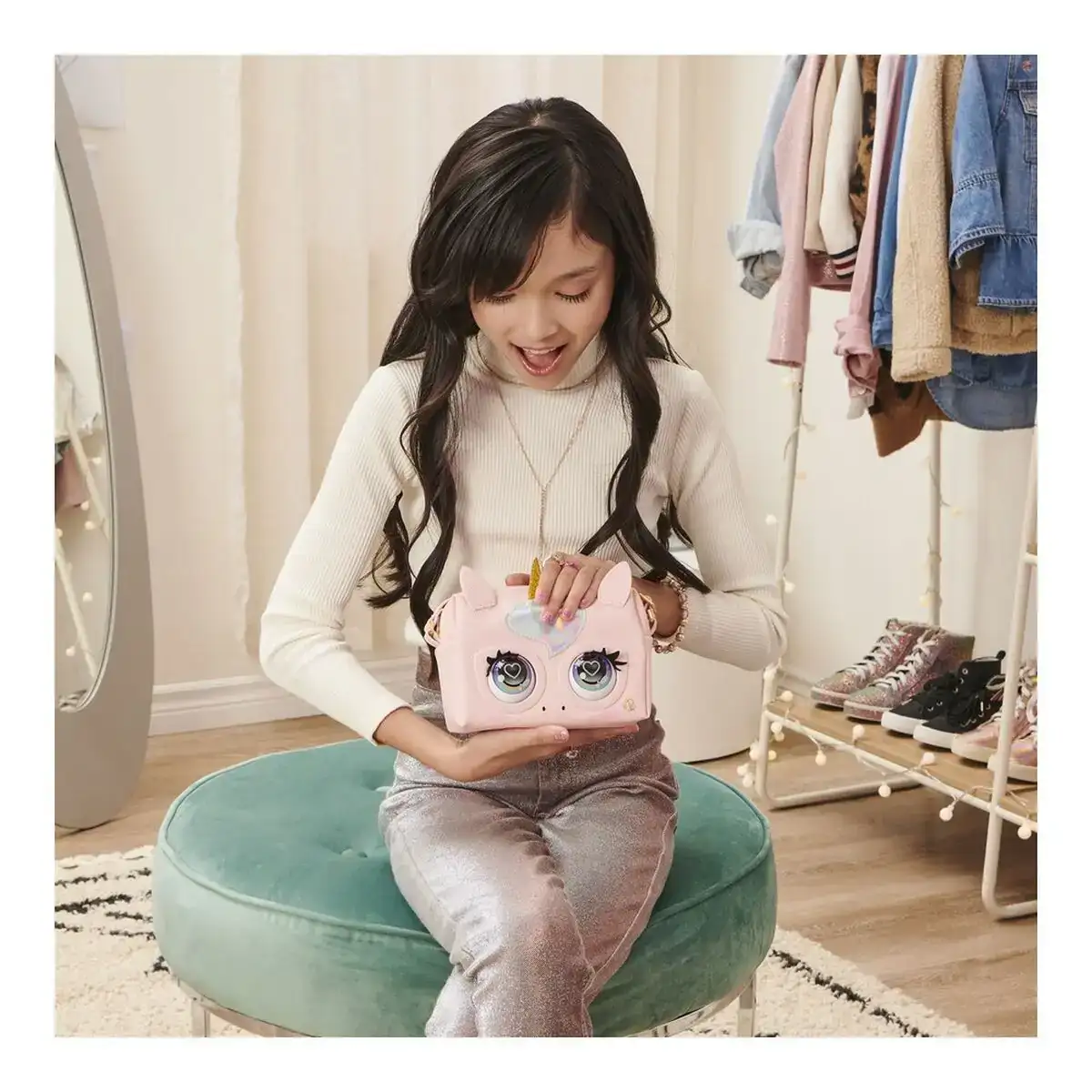 Sac spin master 6062241 6064255 avec son licorne_8845. Bienvenue chez DIAYTAR SENEGAL - Où Chaque Objet a sa Propre Histoire. Découvrez notre sélection soigneusement choisie et choisissez des produits qui racontent le patrimoine sénégalais.